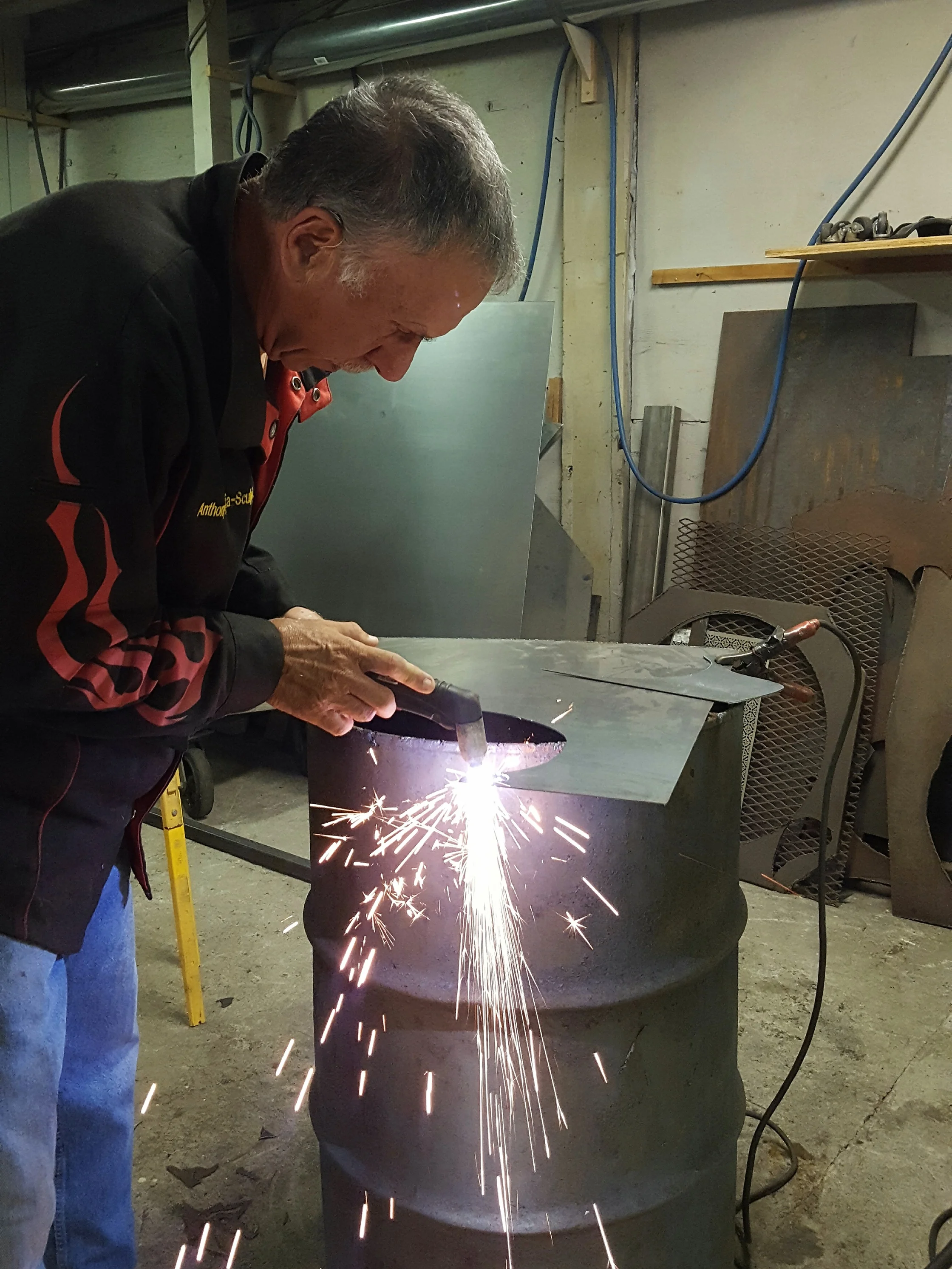 Anthony+Ingoglia-Plasma+Cutting+++%281%29_New+height.jpg
