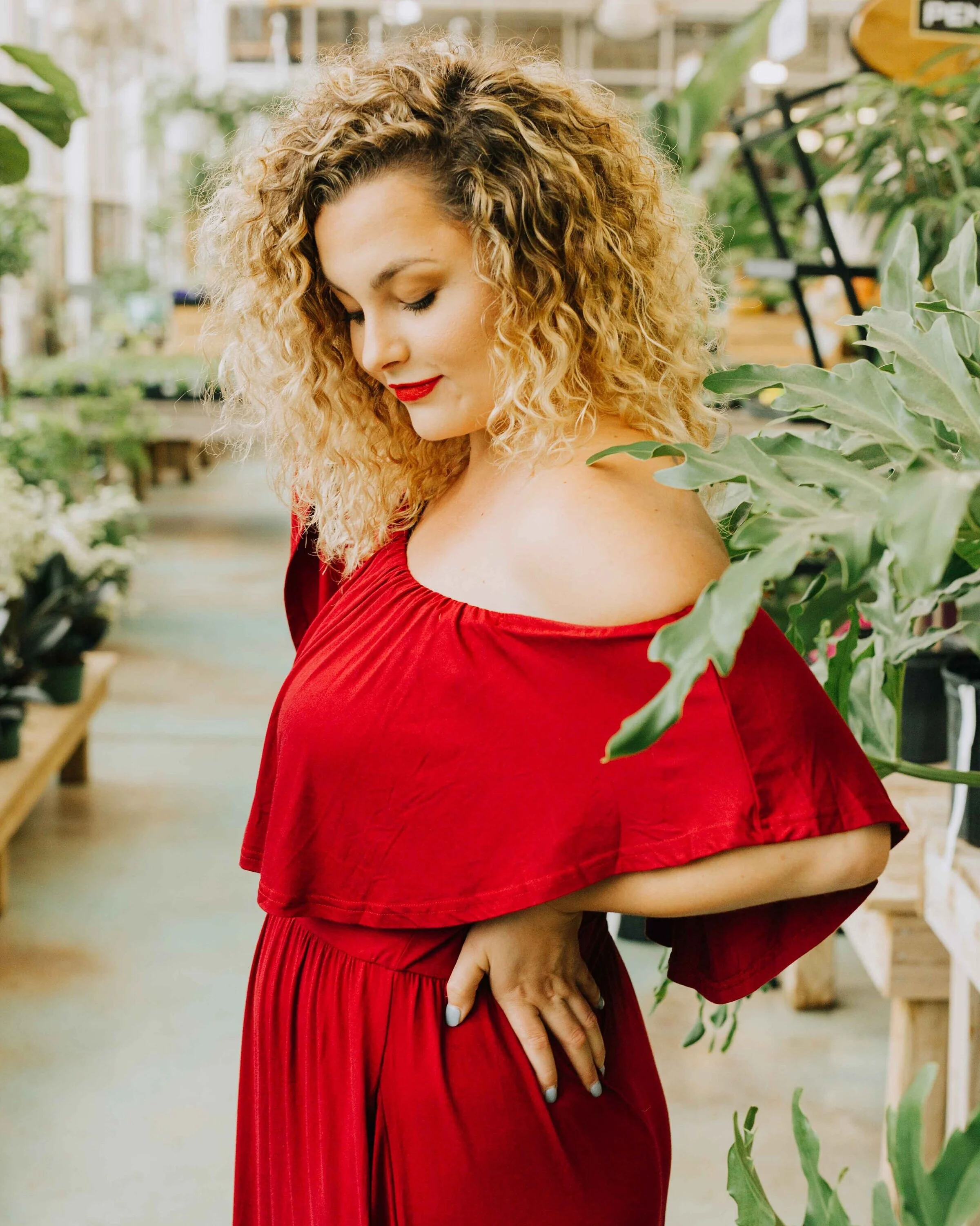 Merrifield-garden-greenhouse-indoor-Jacqueline-Waters-Photography-Red-dress-family-%28175%29.jpg