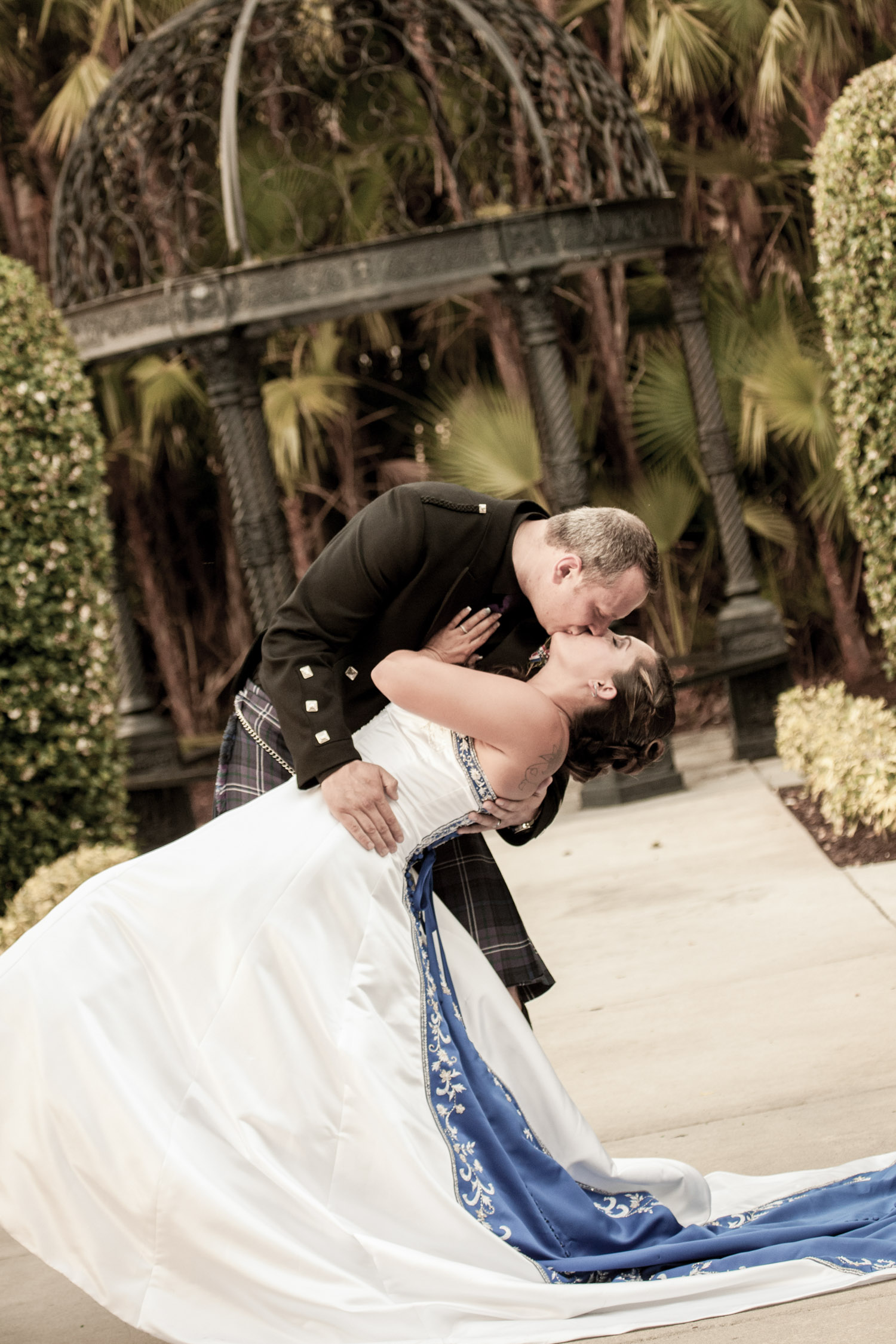 0030_UnveiledMoments_Moments.jpg