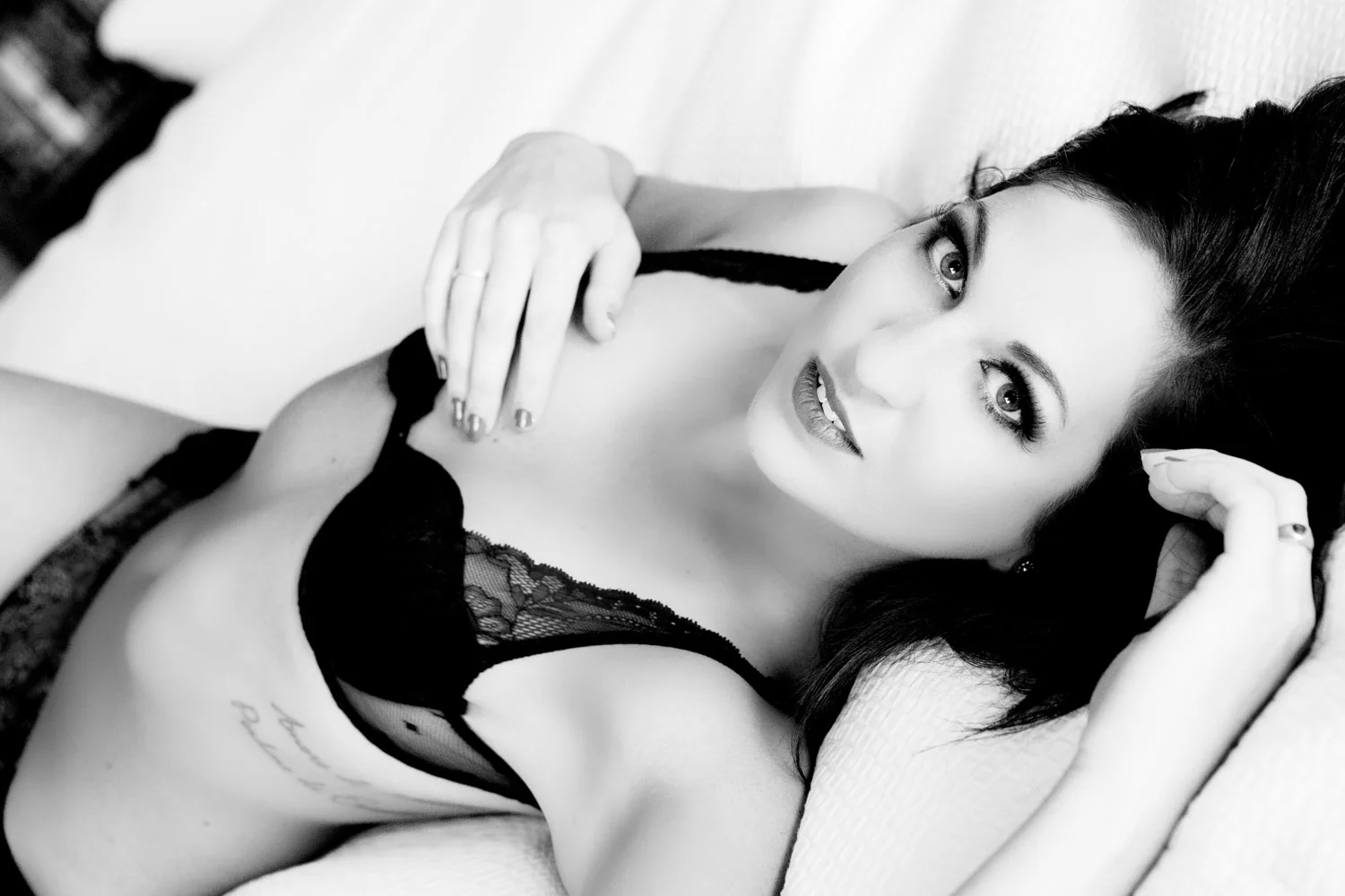 0002_UnveiledMoments_Boudoir.jpg