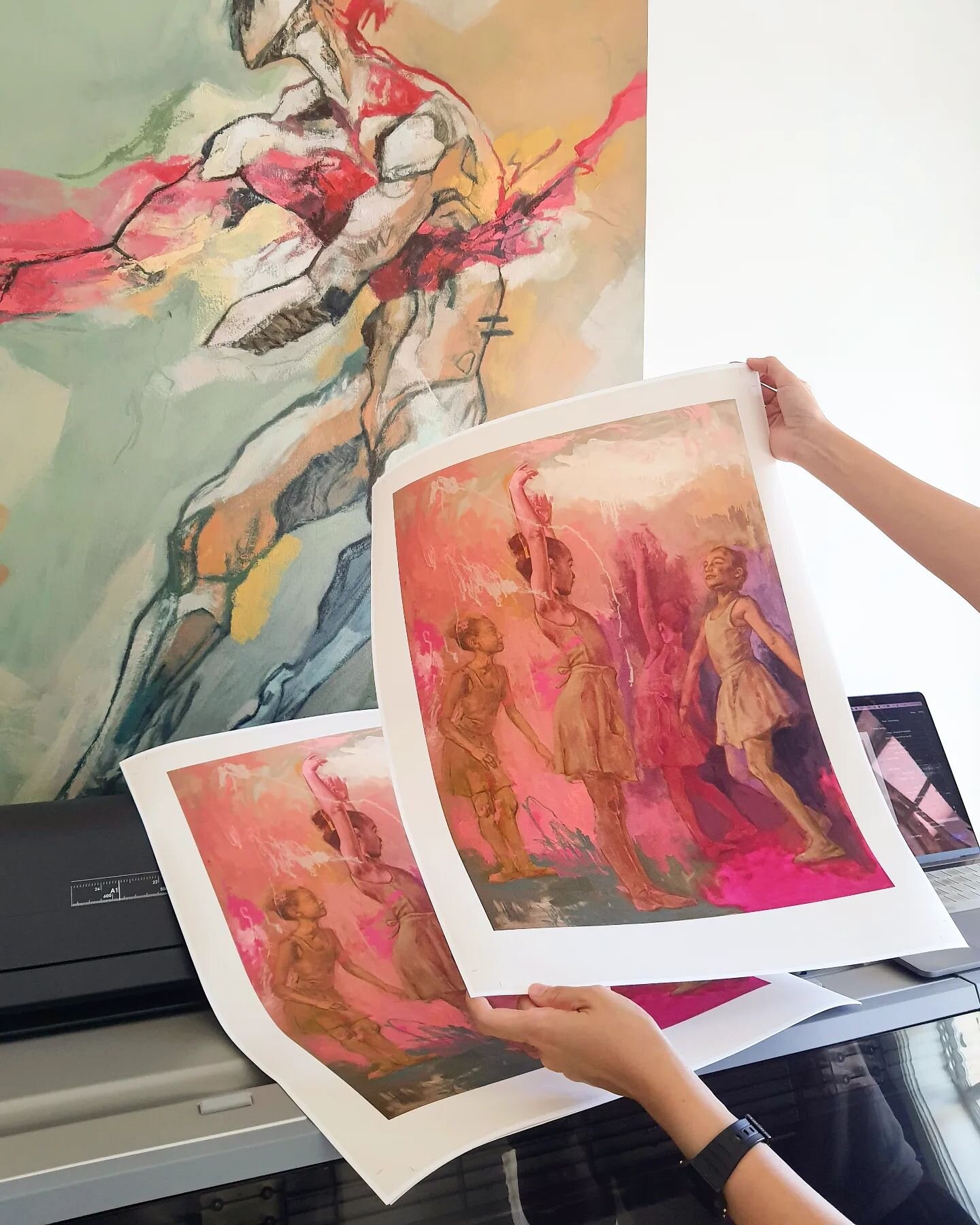 Printing orders with @gentaartprints 🌸
&quot;Echoes of Our Days&quot; limited edition prints are available in my website ikajpaintings.com/prints (link in bio) 

 
#fineartprints #epson #hahnem&uuml;hle #genta #limitededition #ikaj #artph