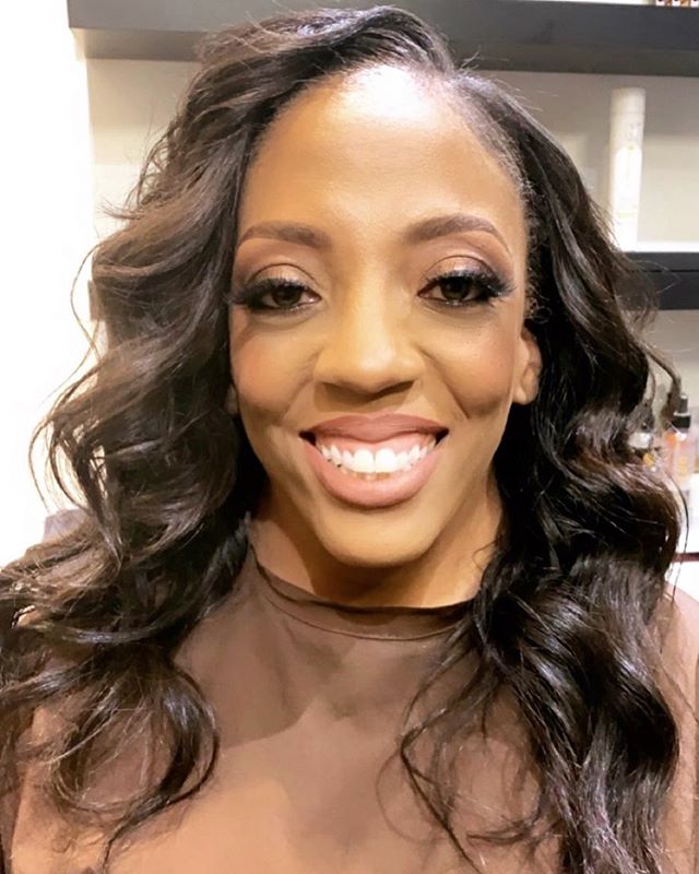 Excited to celebrate the nuptials this lovely lady this holiday weekend. 🤗💯#GlamourMANEia #bridalhair #Floridabrides .
.
.
.
.
.
.
.
.
.
.
.
#naturalhair #longhair #hairgrowth #longnaturalhair #protectivestyles #naturalstyle #healthyhair #business #businesswoman #entrepreneurlife #orlandobride #bridalhair #bridalhairstylist #weddinghair #weddinghairstyle #bridalupdo #weddinghairdresser