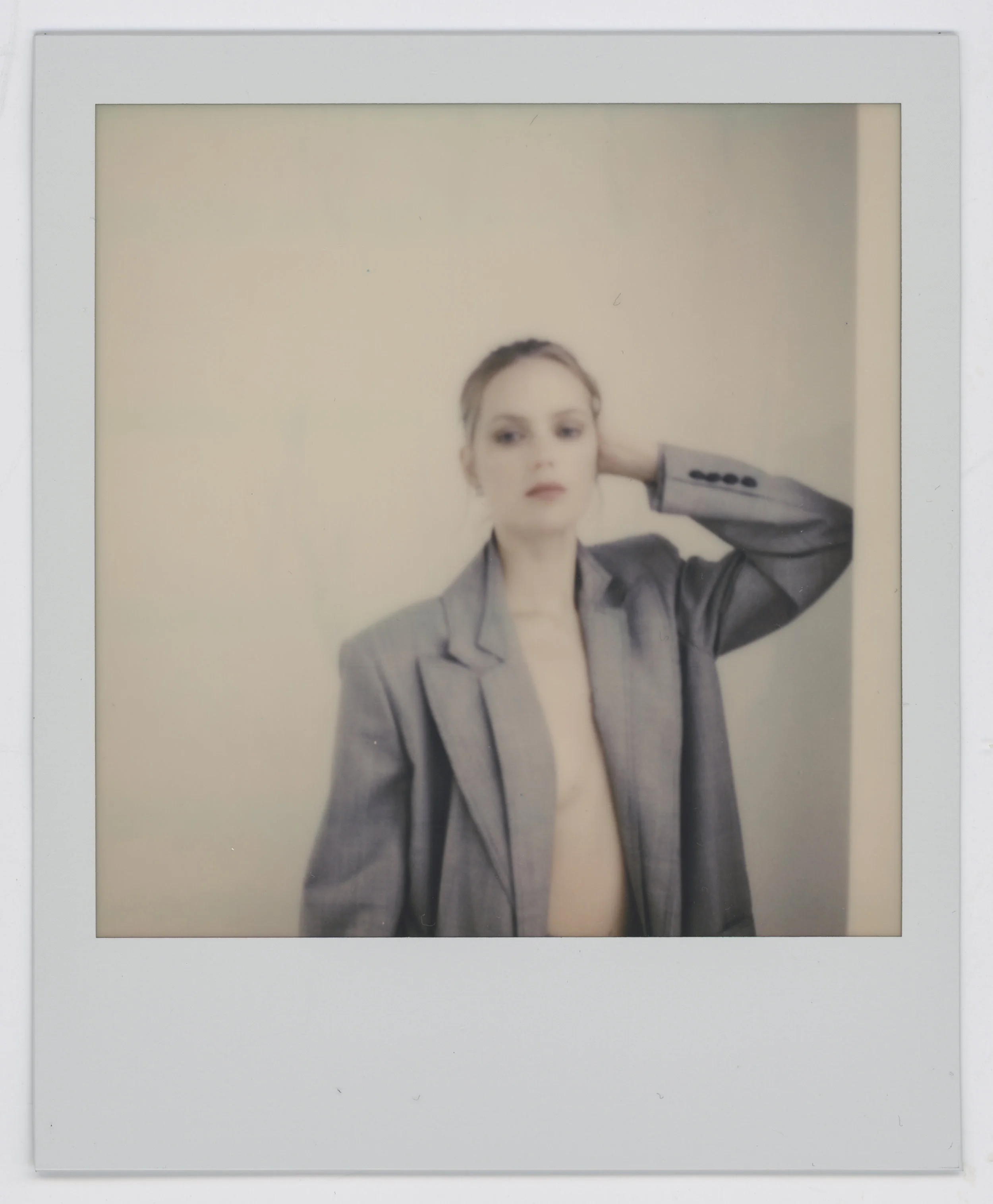 190425EstherHeeschPolaroidsSx702 5.jpg