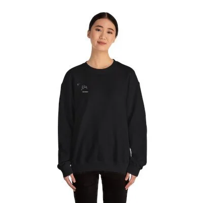sweatshirt_black_female.jpeg