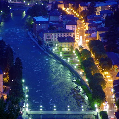 San Pellegrino om aftenen