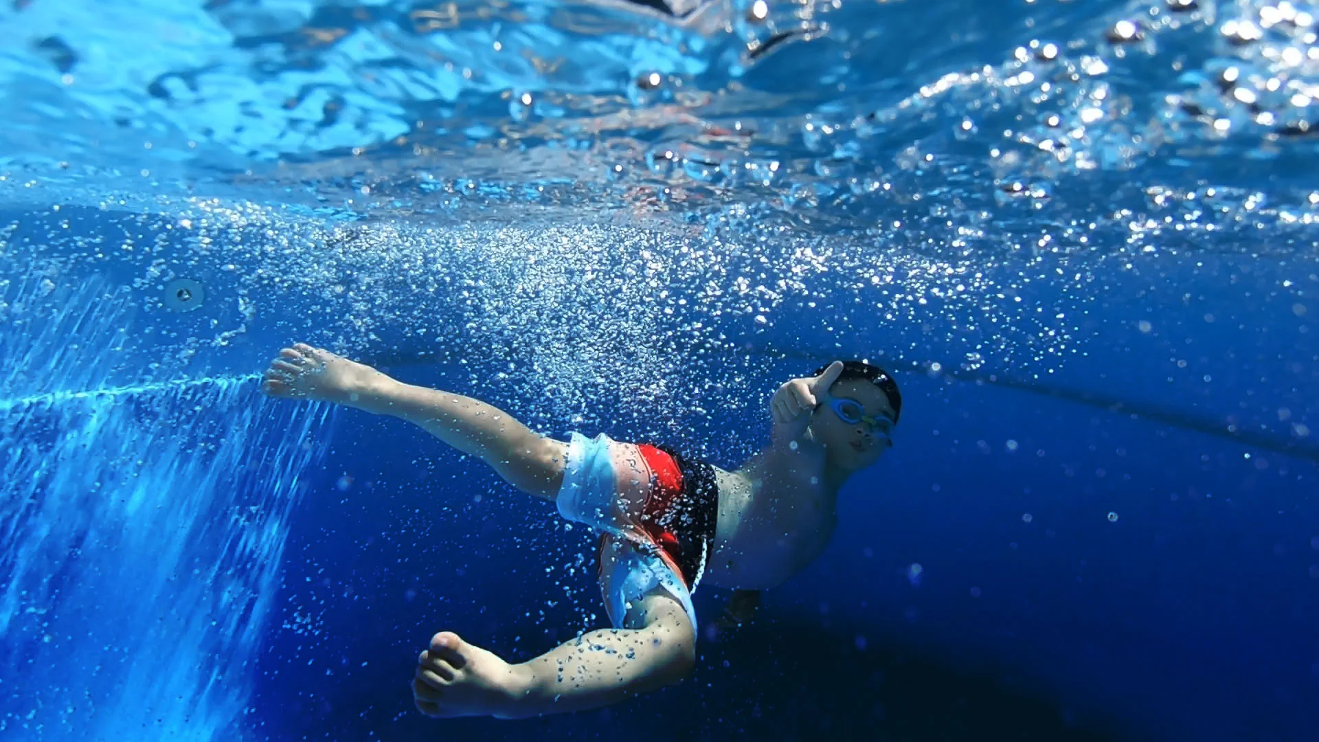 PoolSplash-OK-1920x1080.jpg