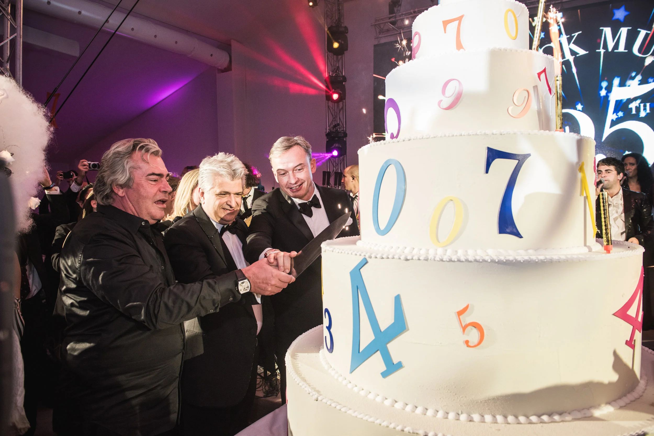 Franck-Muller-Inauguration-Cake.jpg