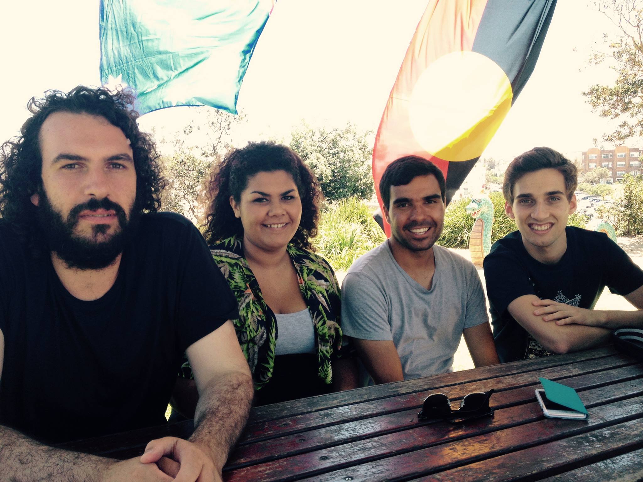 2015 YARN Hosts an event at Bondi Beach, see above photo of students who attended.