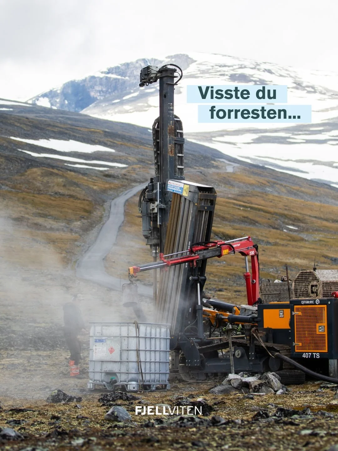 Visste du forresten&hellip;
at permafrosten i Jotunheimen tiner i rekordfart!🏔️

💡&laquo;Permafrost er omr&aring;der i bakken der temperaturen ikke har oversteget null grader p&aring; minst to &aring;r&raquo; (Meteorologisk institutt, 2024).

Vi le