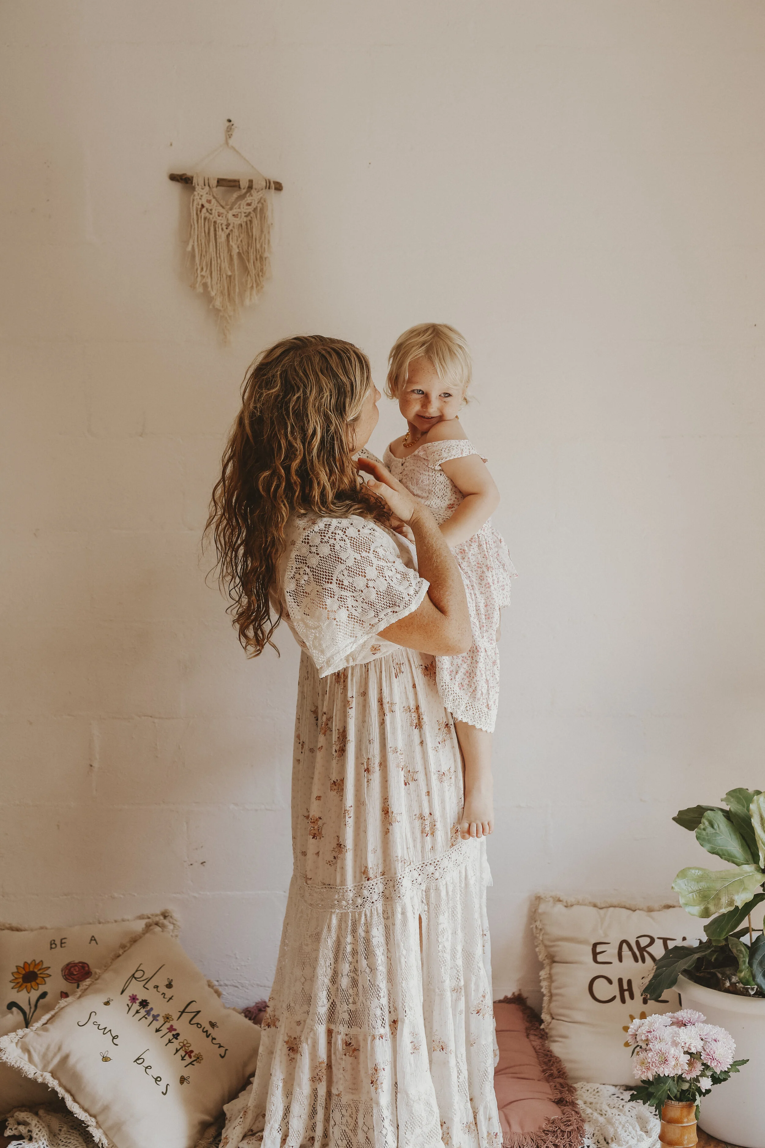 Bliss&Luna_Tree-46.jpg