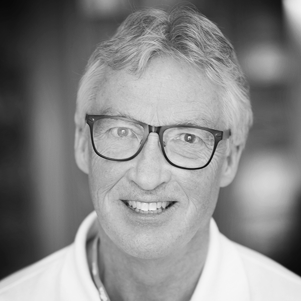 Jan-Krister Andersson Tekniker E-post: jan-krister.andersson @ office.se Tel: 035-241 00 41
