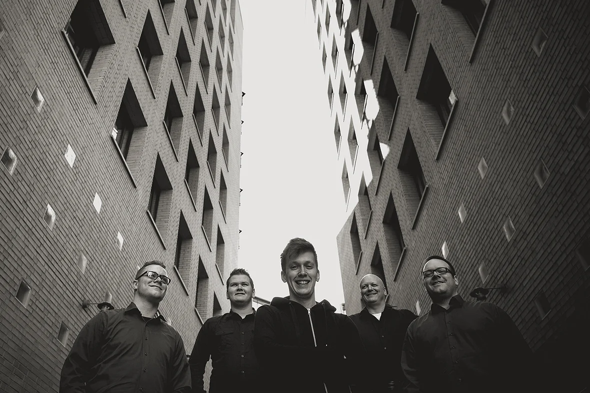 Lendmenn plays great dance music from Ottadalen, a valley in the Eastern part of Norway. 