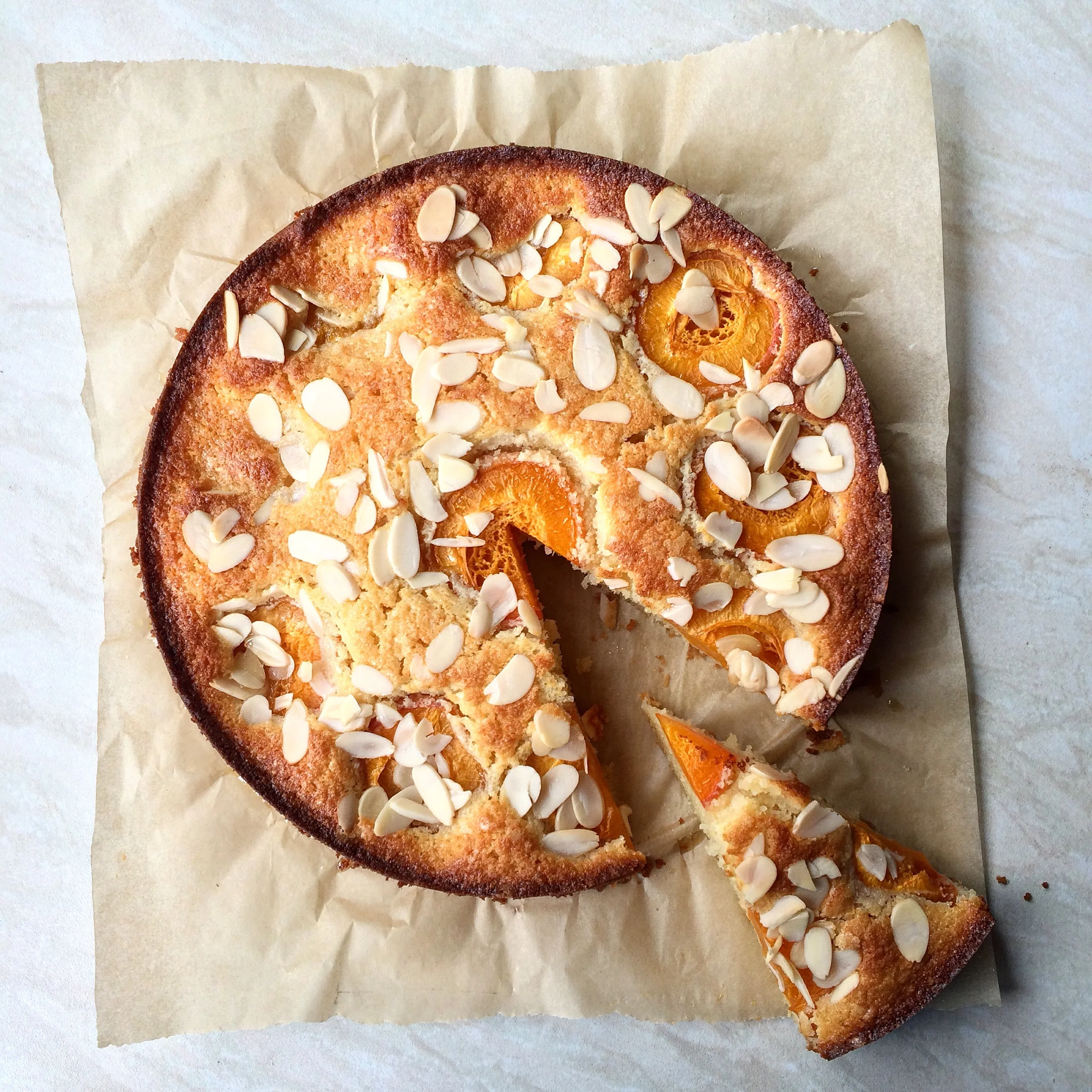 Apricot, lemon and almond cake
