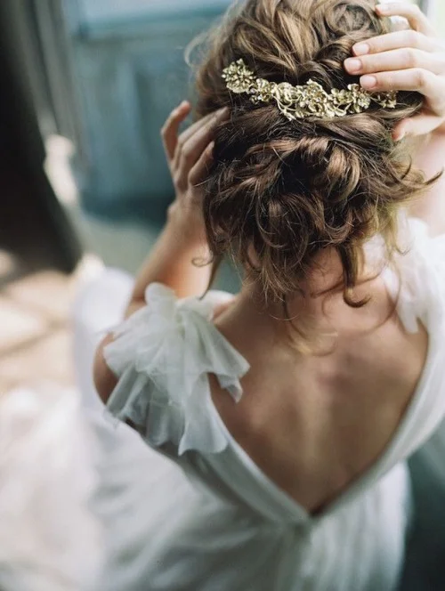 10 inspirations de chignons bohèmes mariage