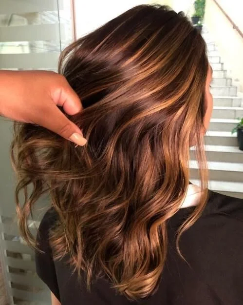 couleur de cheveux miel dore