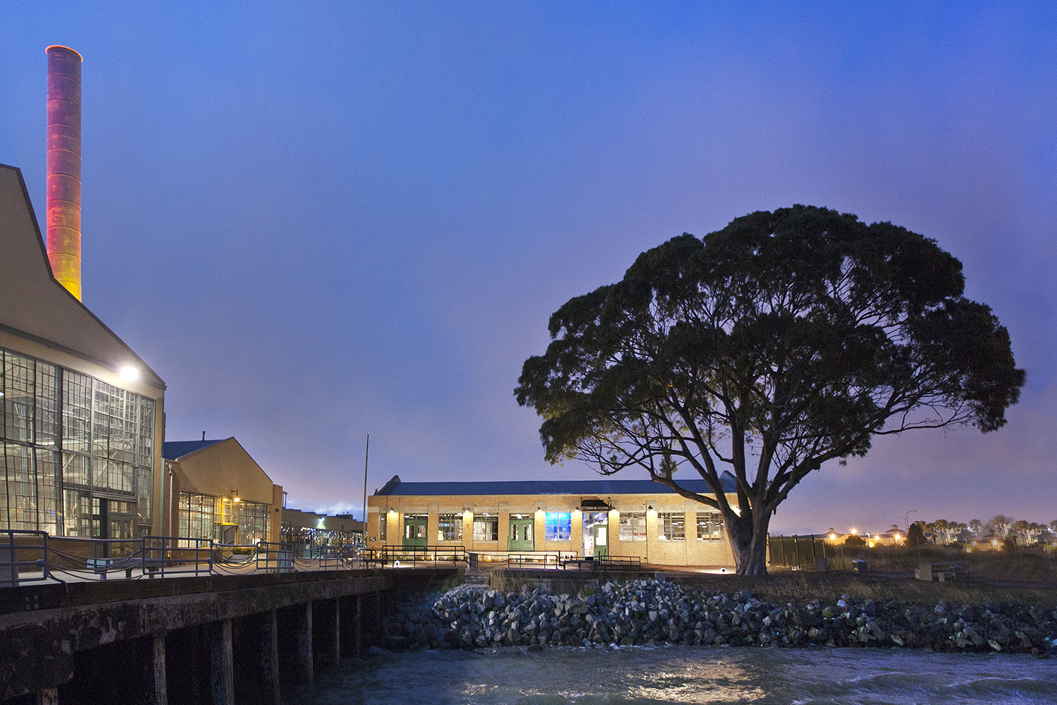 14_Projects_Rosie the Rivetor Visitor Center.jpg