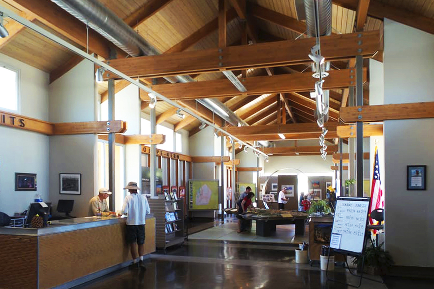 07_Projects_Eastern Sierra Inter-Agency Visitor Center.jpg