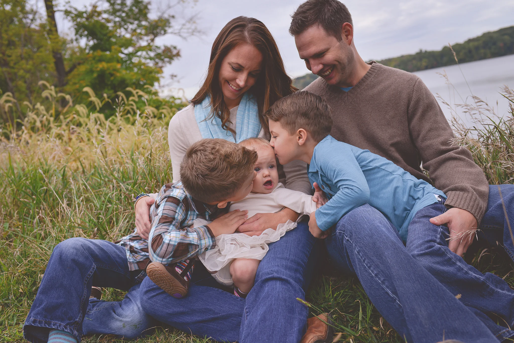Signature Lime Family Photographer - Carmel, Indiana