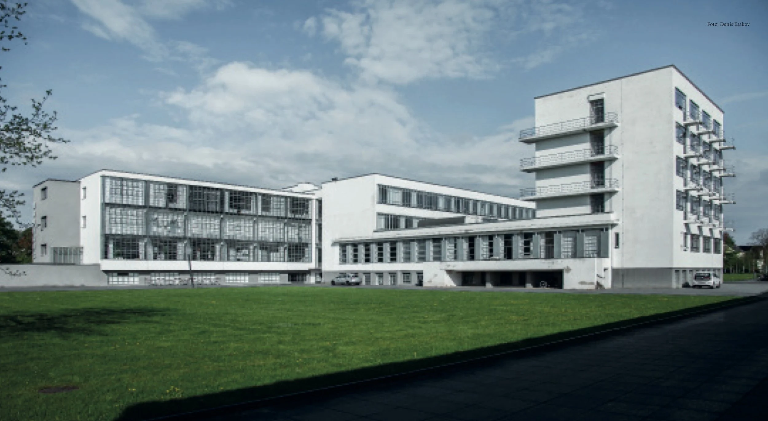 Mies_van_der_Rohe 8.jpeg