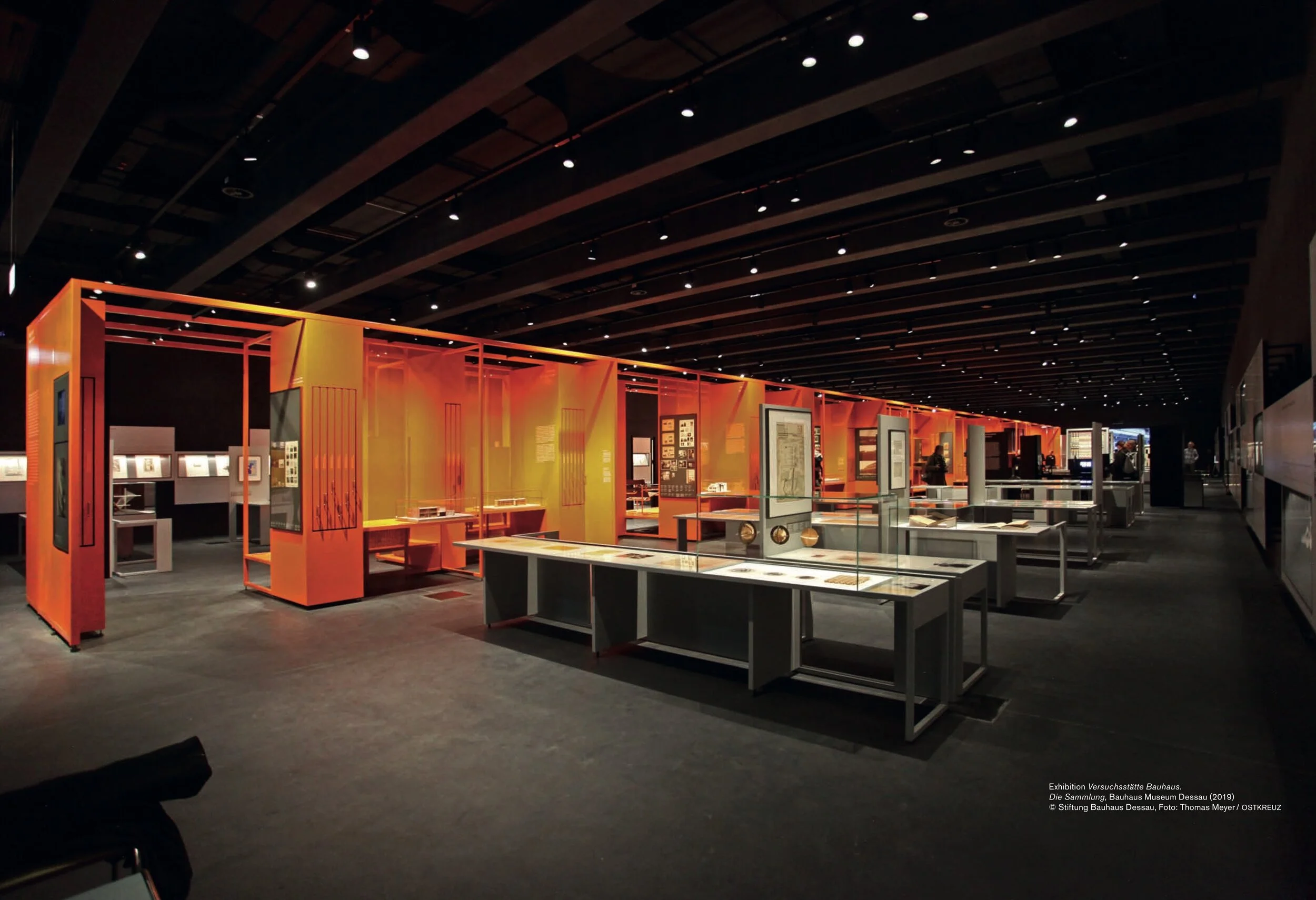 NEXT_to_Bauhaus_01_Magazin_WEB_EN 6.jpeg