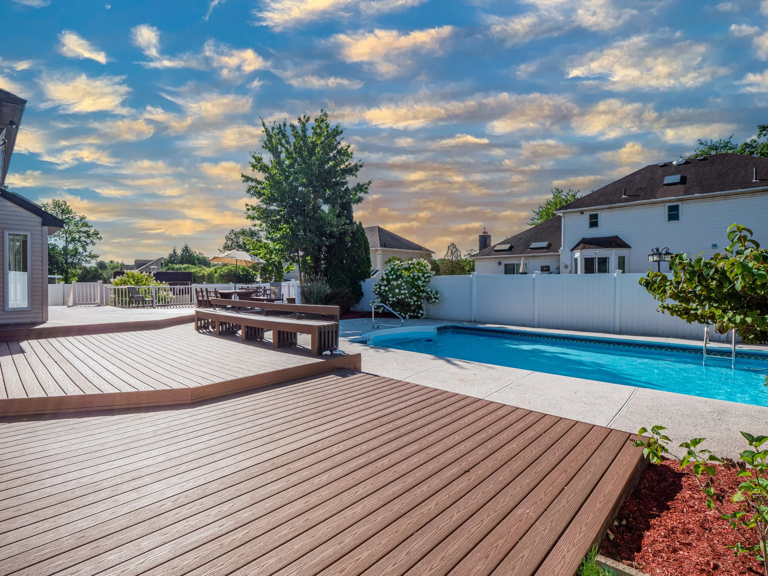 208 Pleasant Plains Ave — Mendoza Staten Island's Premier Real