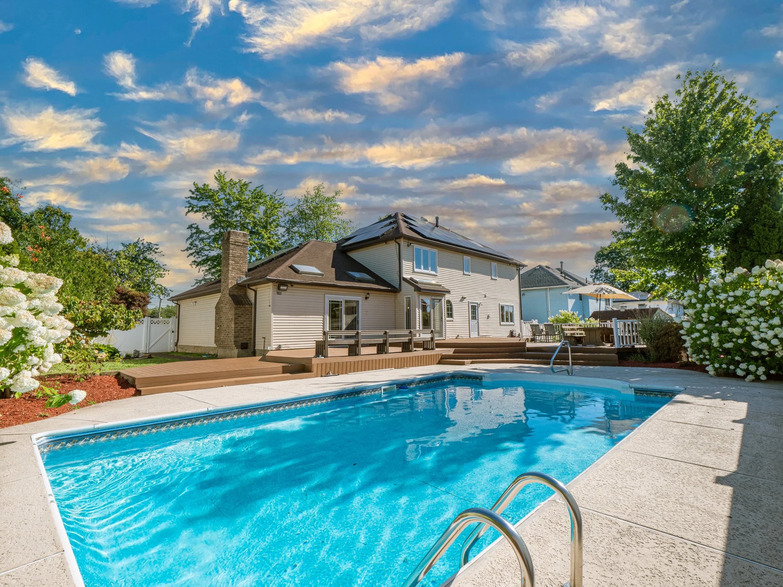 208 Pleasant Plains Ave — Mendoza Staten Island's Premier Real