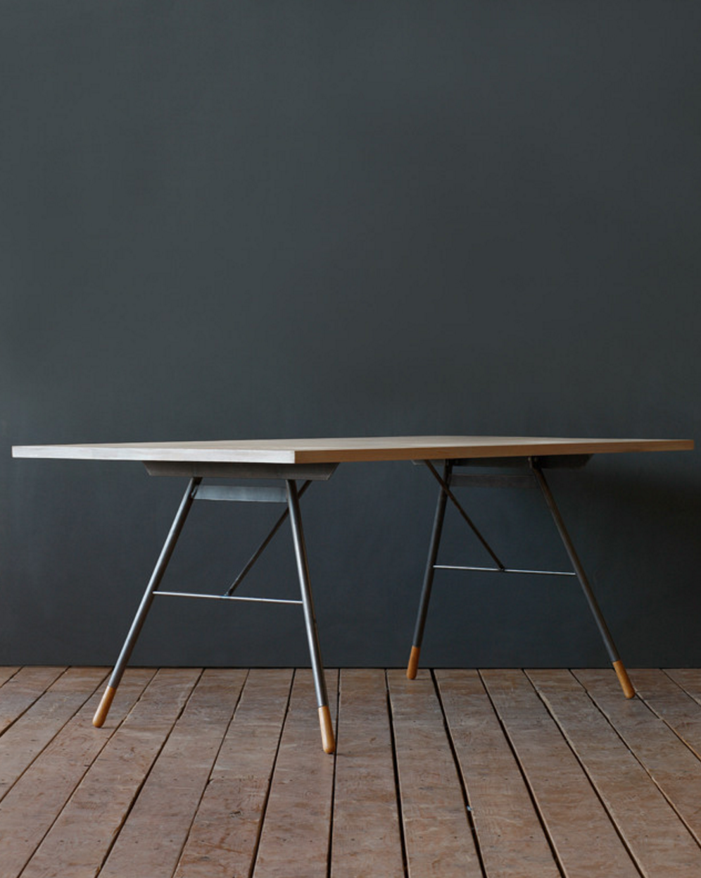 Lostine Brandywine Dining Table in Whitewash