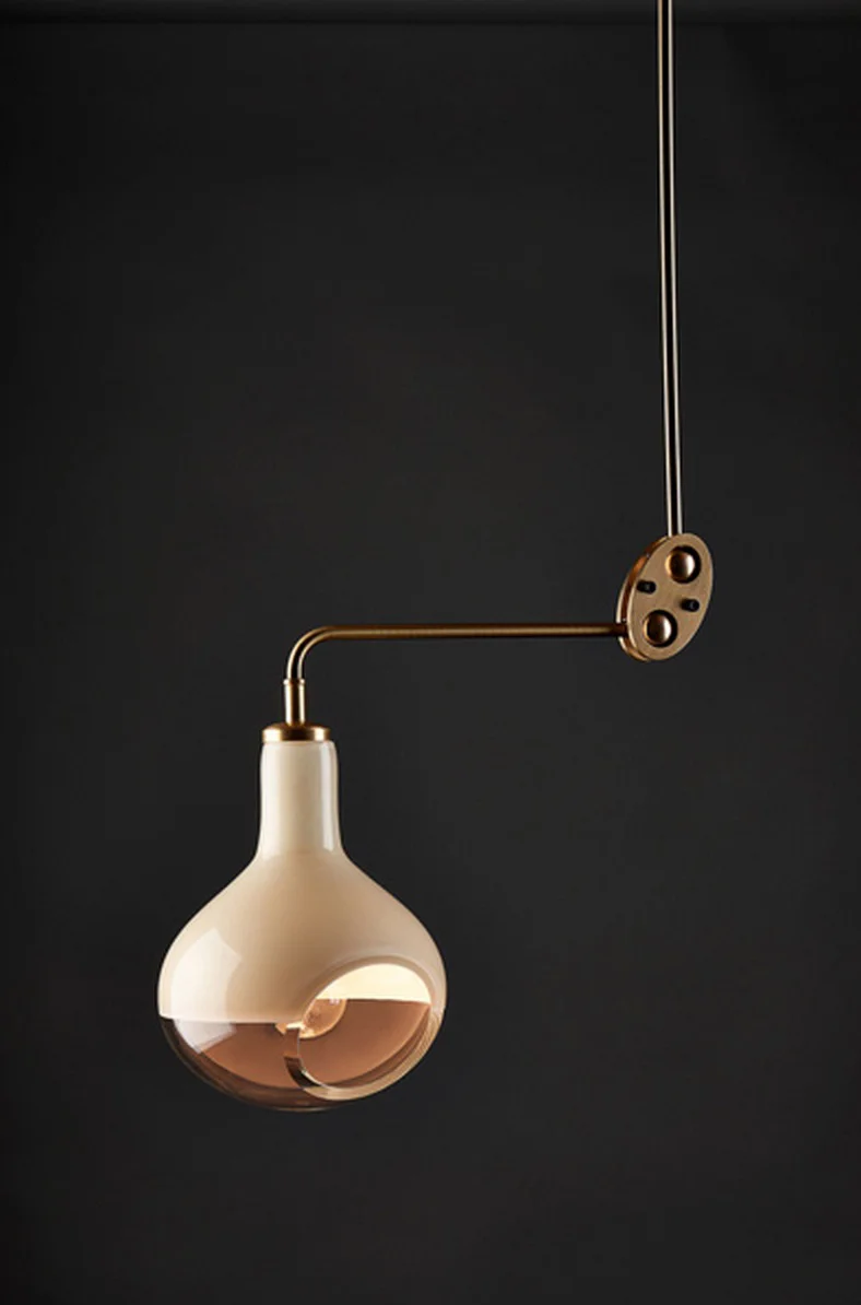 joseph pagano chandelier singleweb.jpg