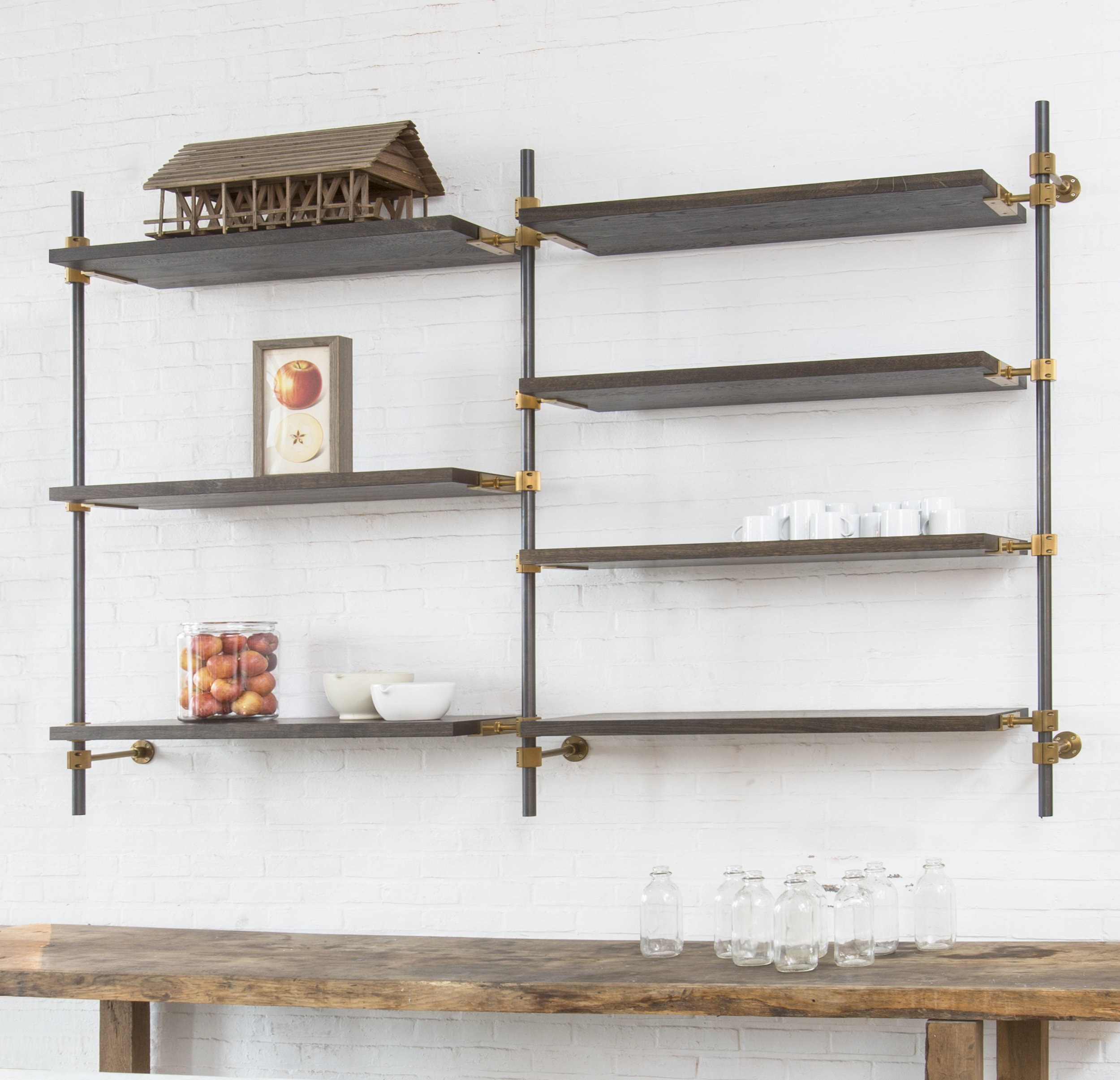 LOFT Hanging Unit Full extended wall close crop amerstreet_oct16_0248.jpg