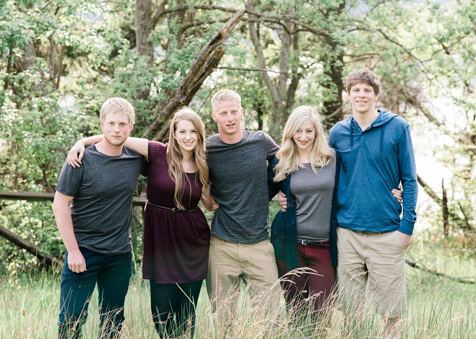 Aren't they just the cutest family!