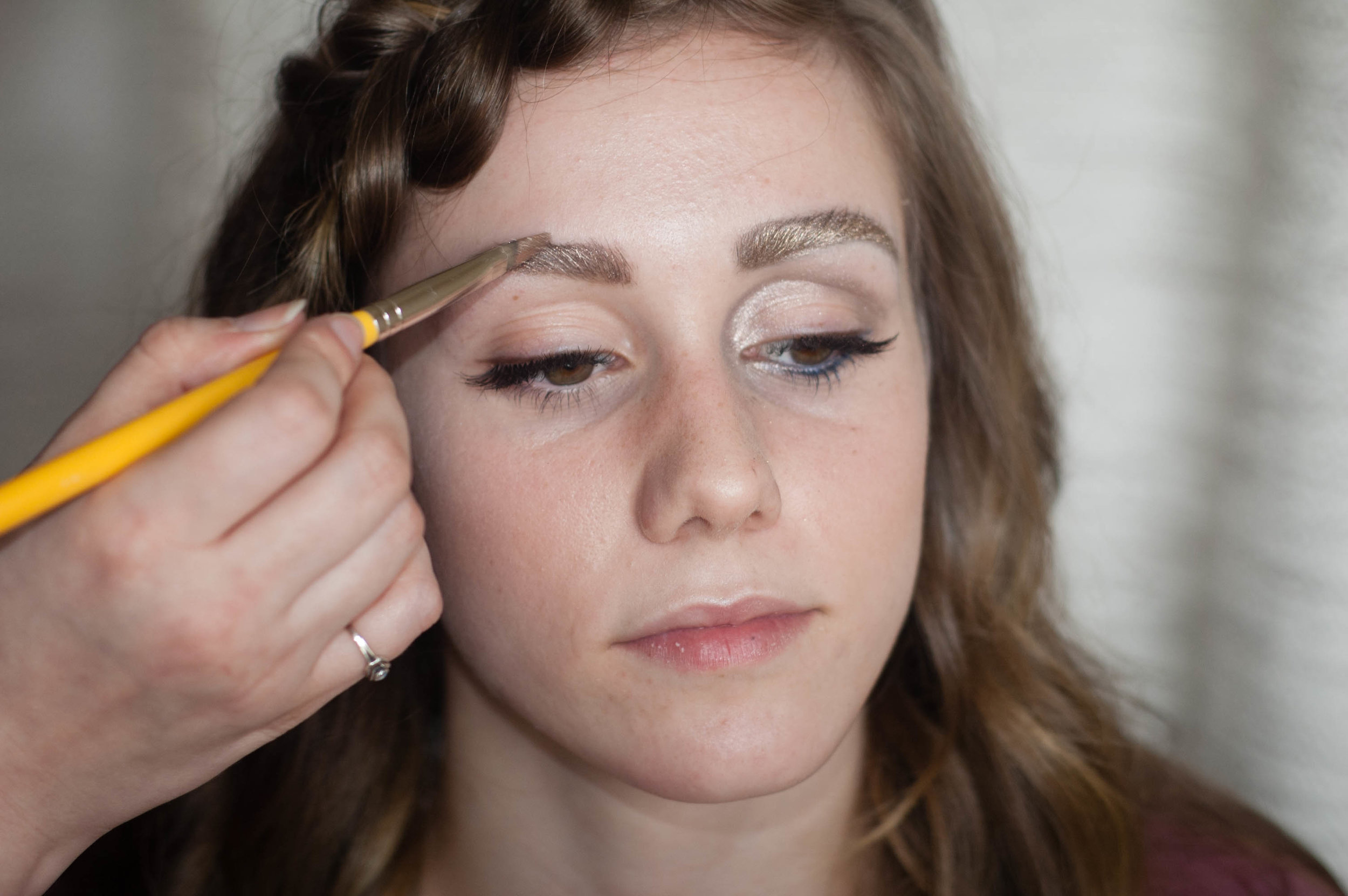 Gold Brows Makeup Tutorial
