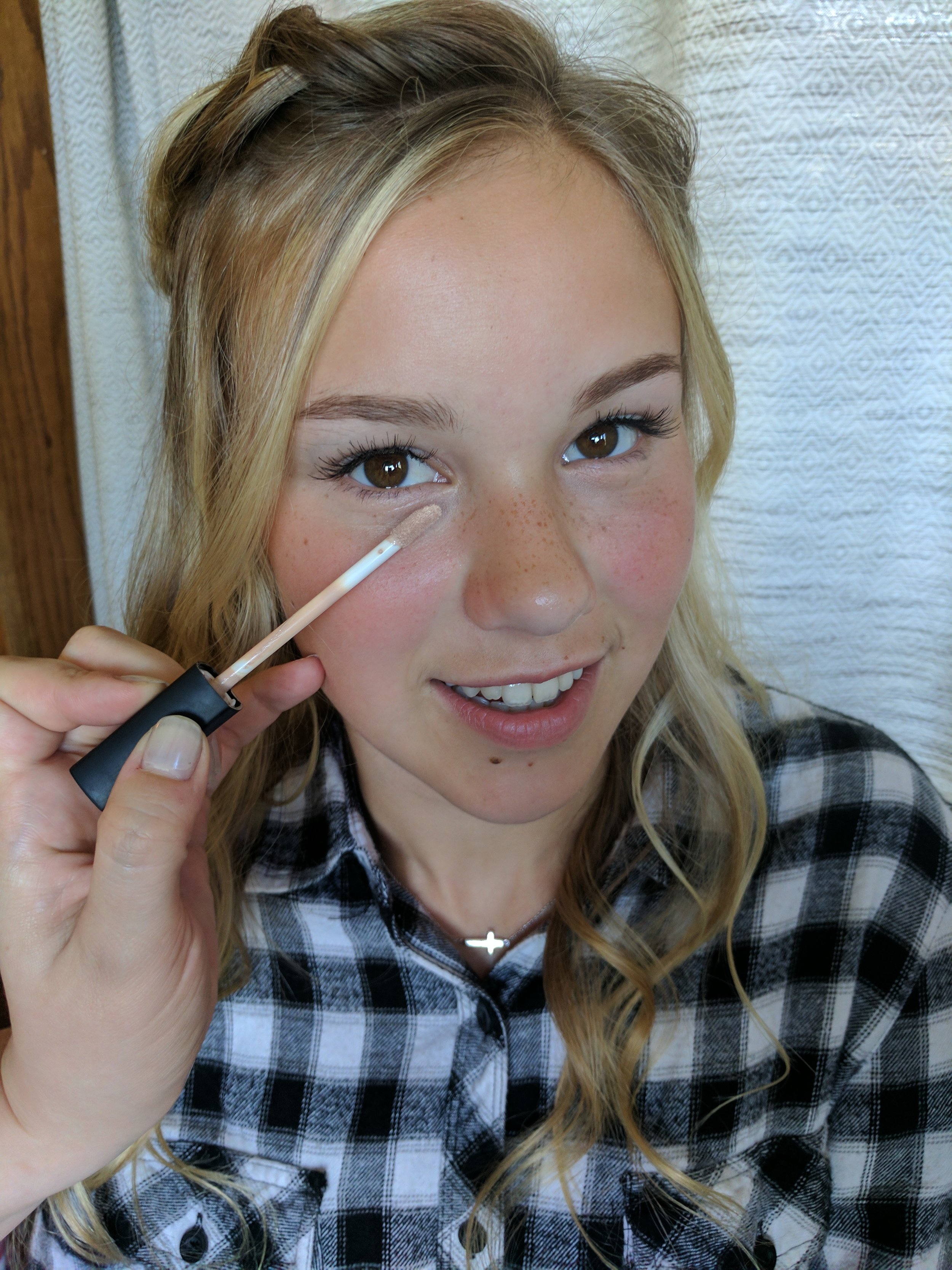 Bellingham-makeup-artist.jpeg