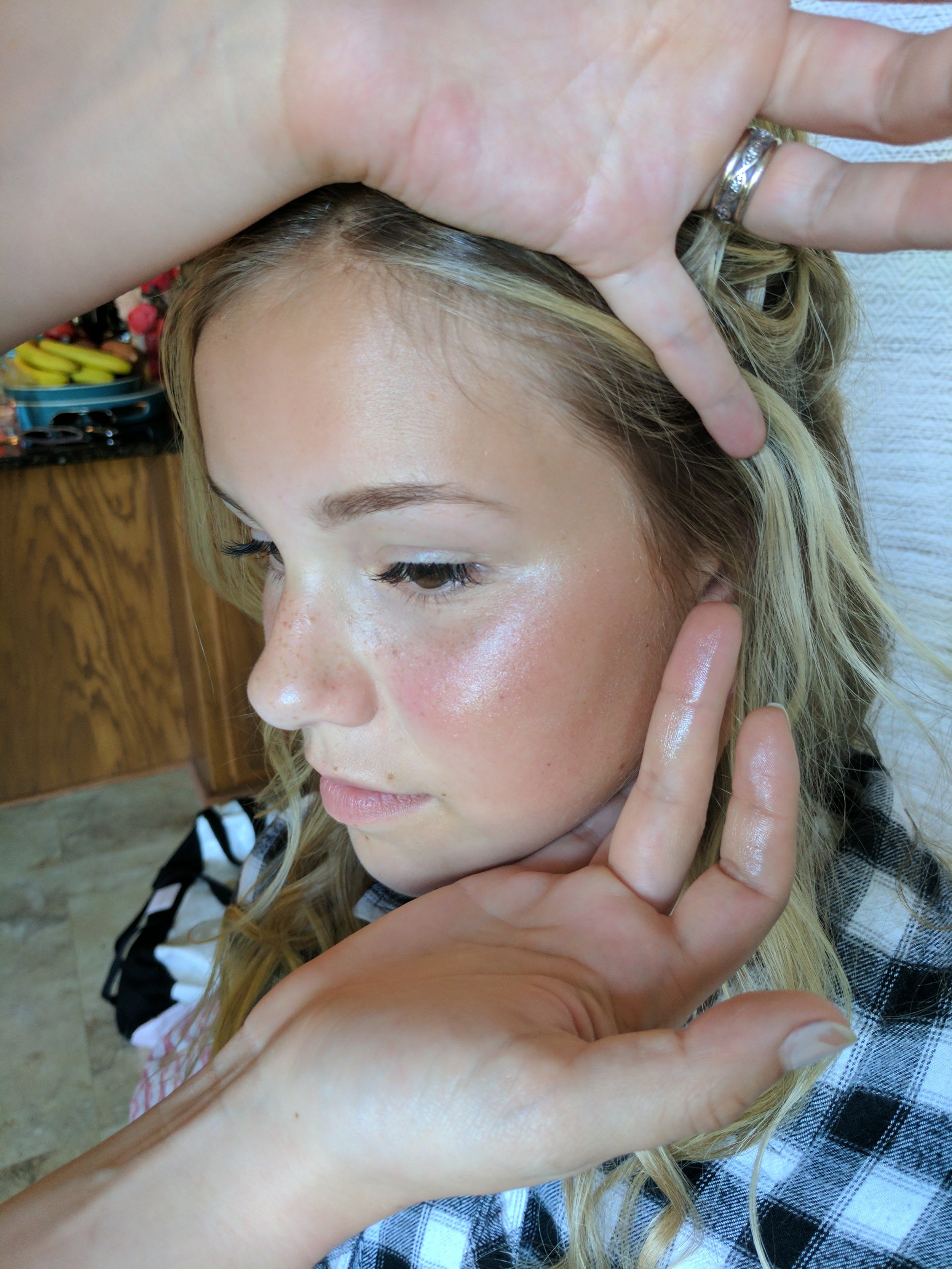 Bellingham-makeup-artist.jpeg