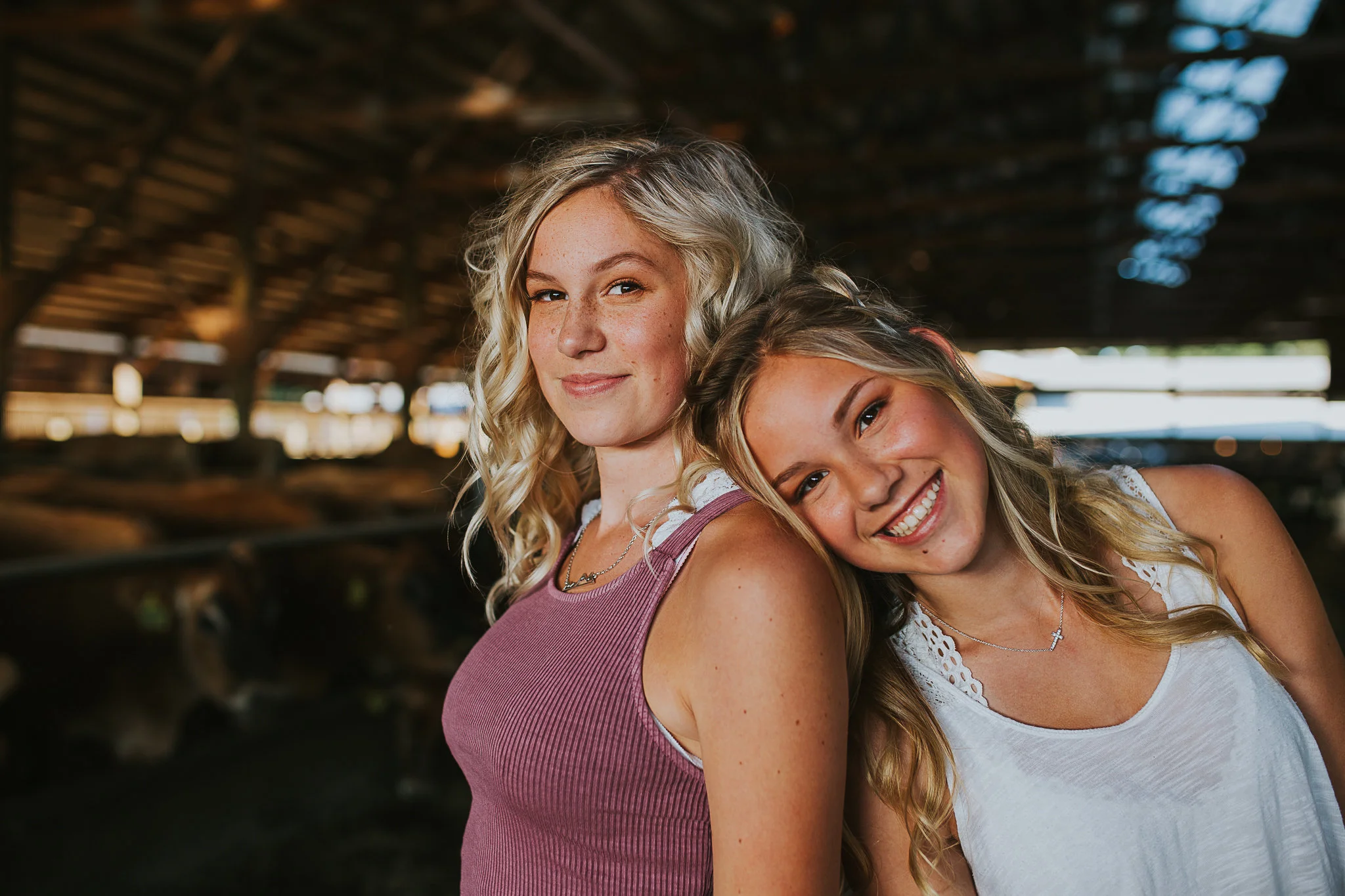 Country Sisters growing up on a farm in the PNW