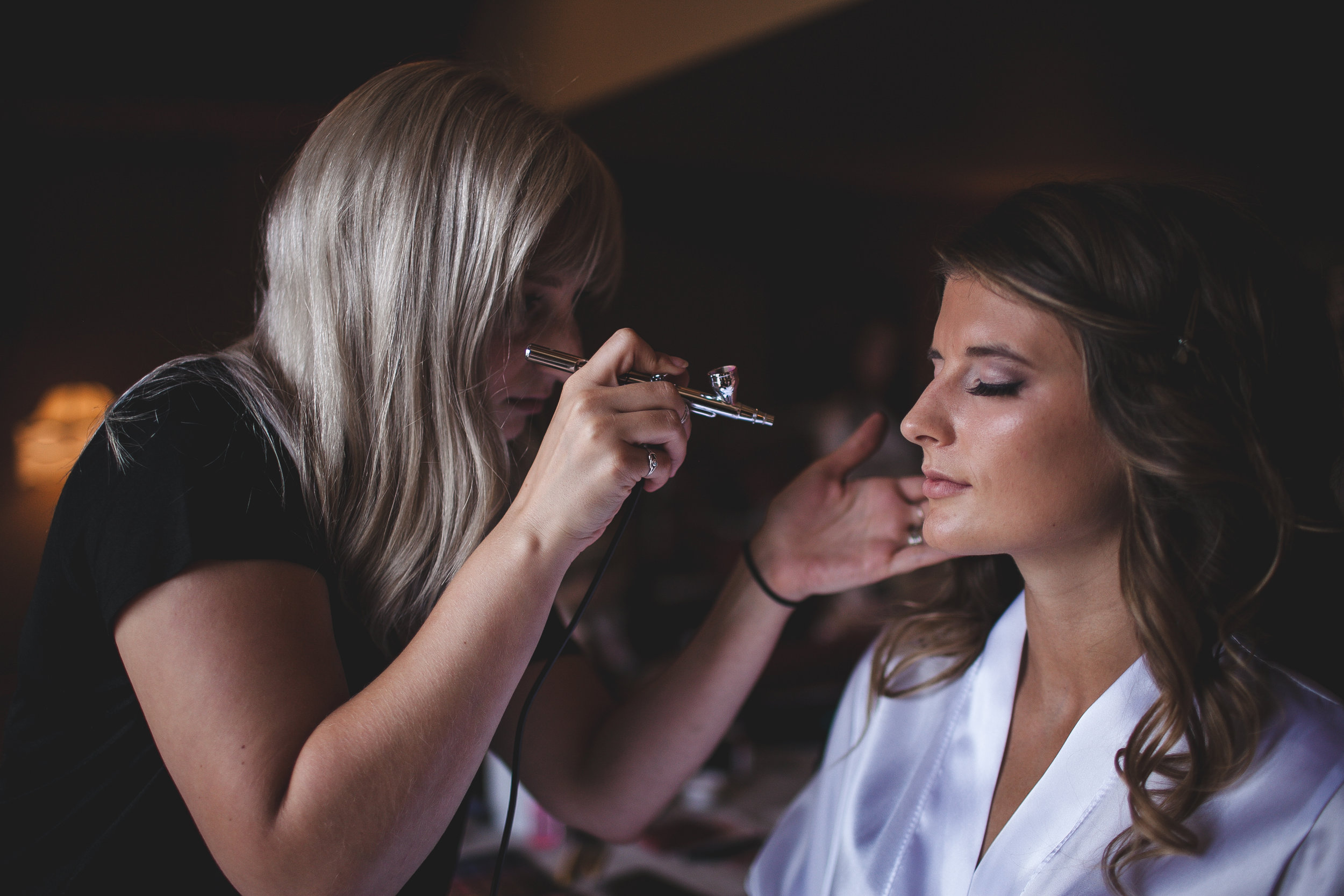 Tips for finding the perfect Bridal Makeup Artist!