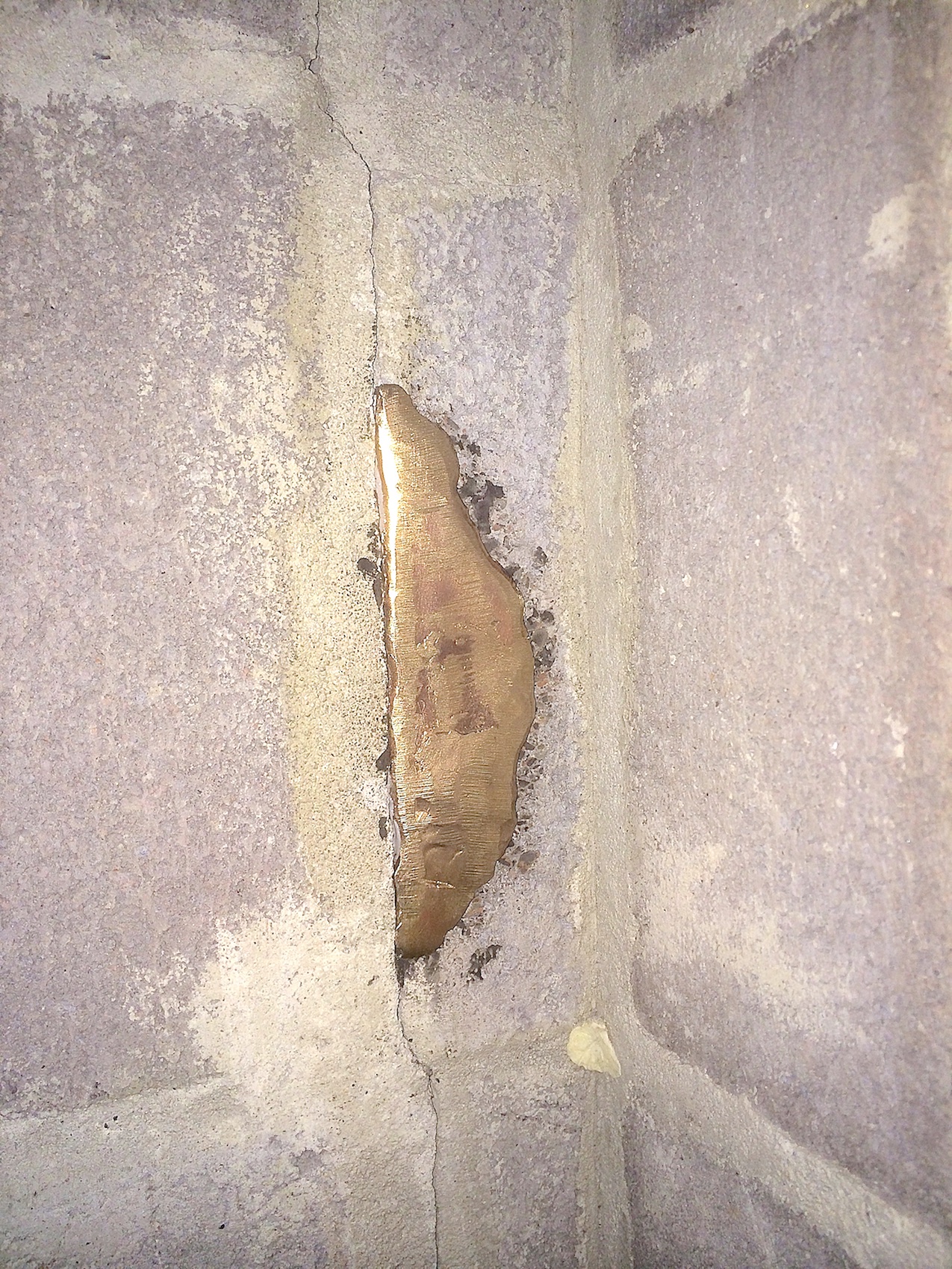 Elevator &nbsp; |&nbsp; Installation &nbsp; |&nbsp; Bronze &nbsp; |&nbsp; 2014