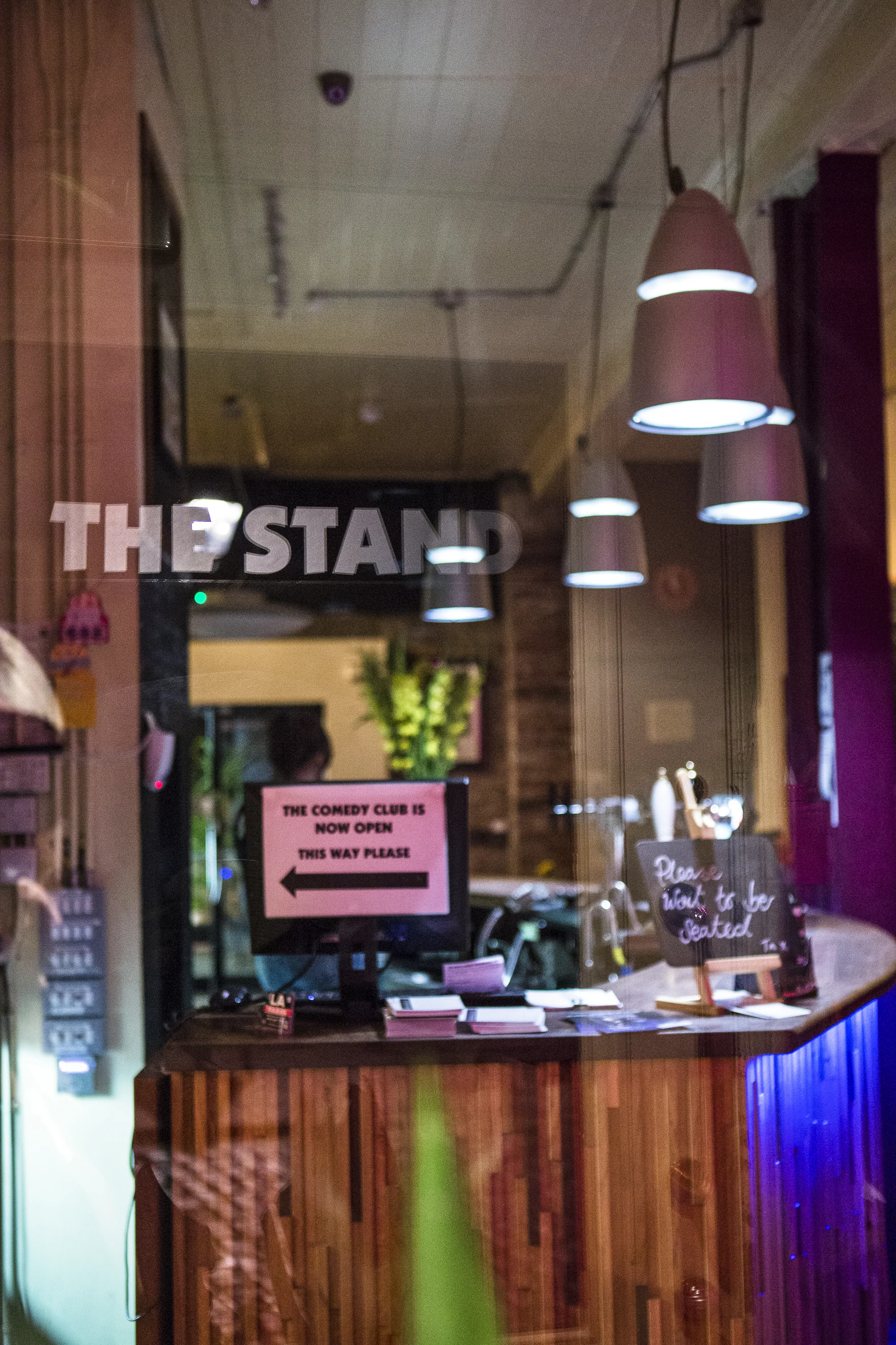 BusinessTHEstand-019.jpg