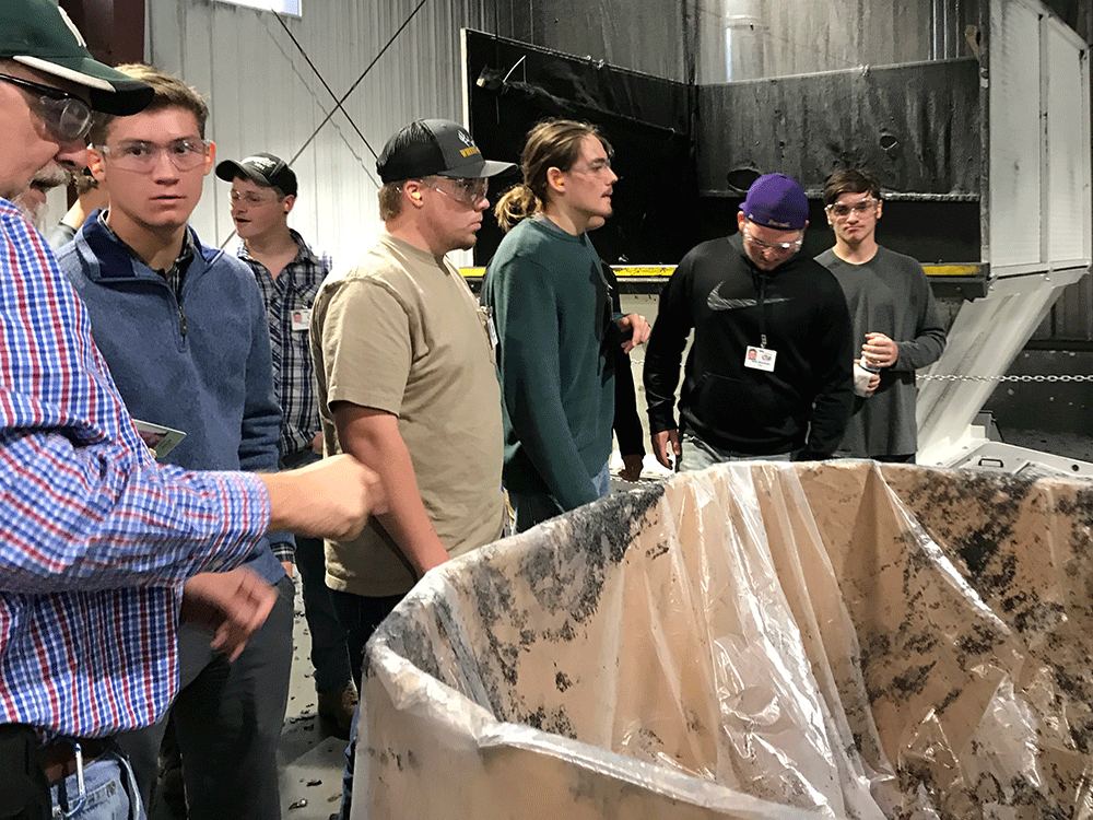 Welding/AIM Field Trip