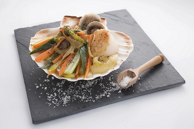 Scallops au Gratin with Vegetables