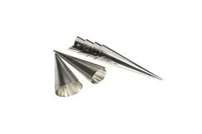 cornet moule metal.jpg