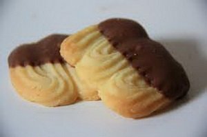 Coconut macarons  - Rocher coco