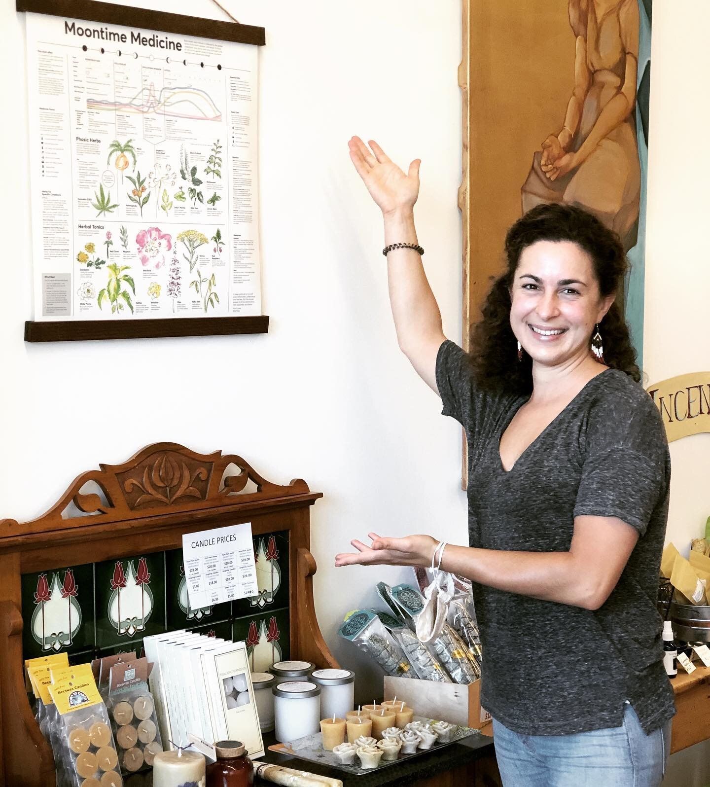 The Moontime Medicine Guide is now available at @RosemarysGarden72 in @Sebastopol! It is such an honor to have the guide hanging in this herbal shop that is full of beautiful art, herbal potions, and all my favorite herbal allies. I don&rsquo;t think