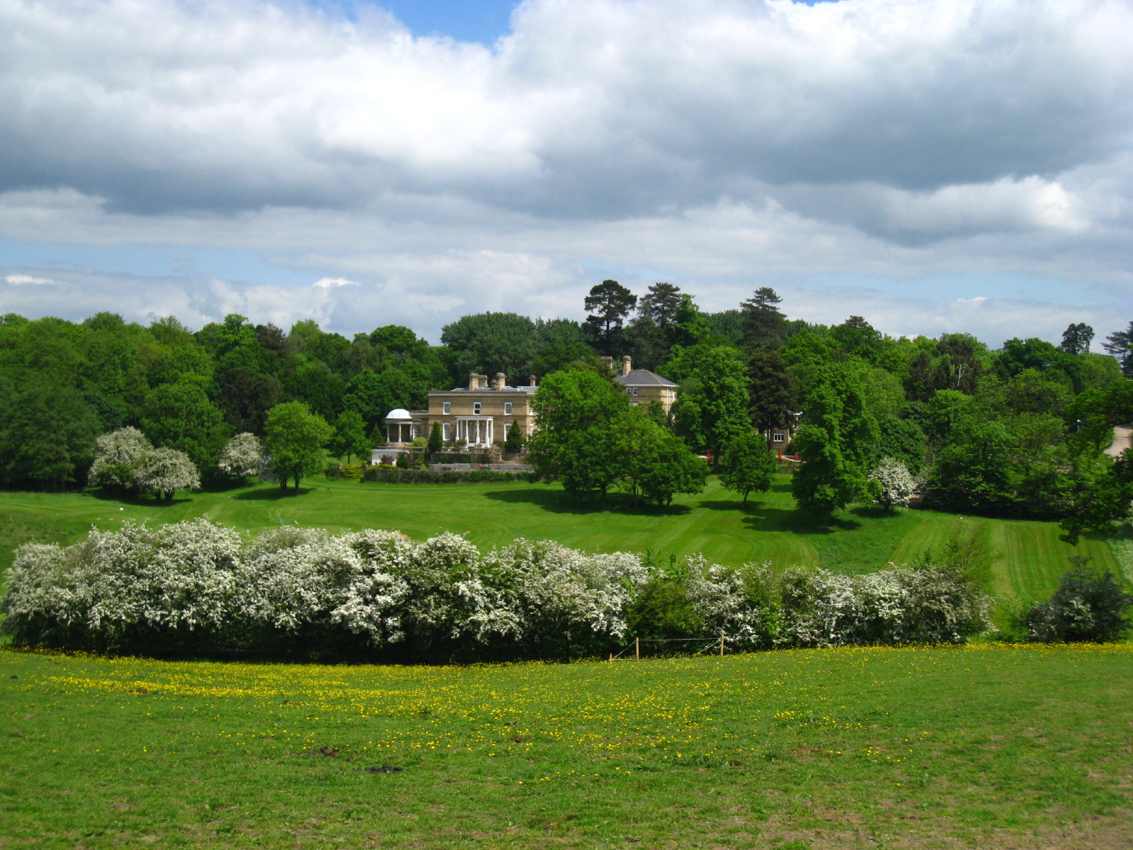 Ponsbourne-Park2.jpg