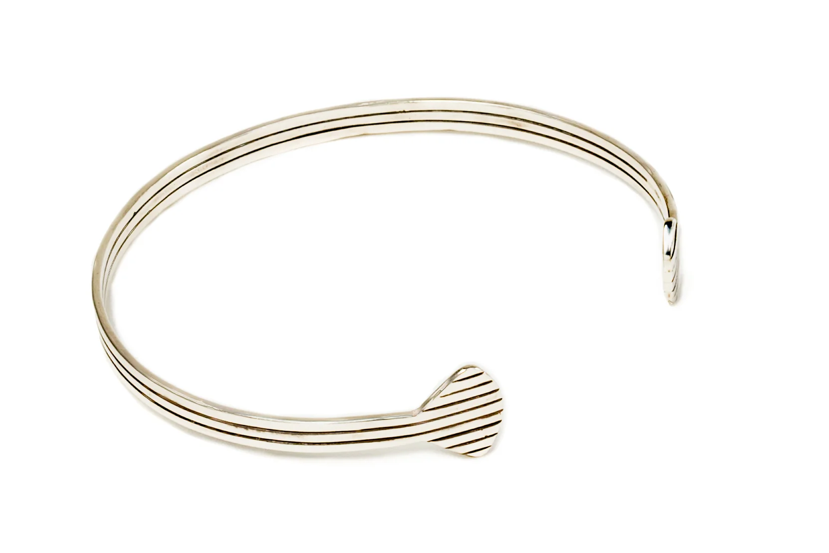 silver lines cuff