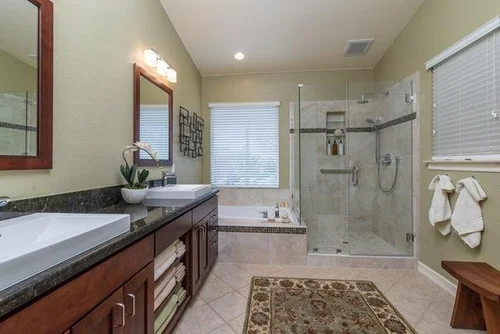 Design Remodel Tip 1 For Your Cape Cod Bathroom Designremodel Baths Kitchens More