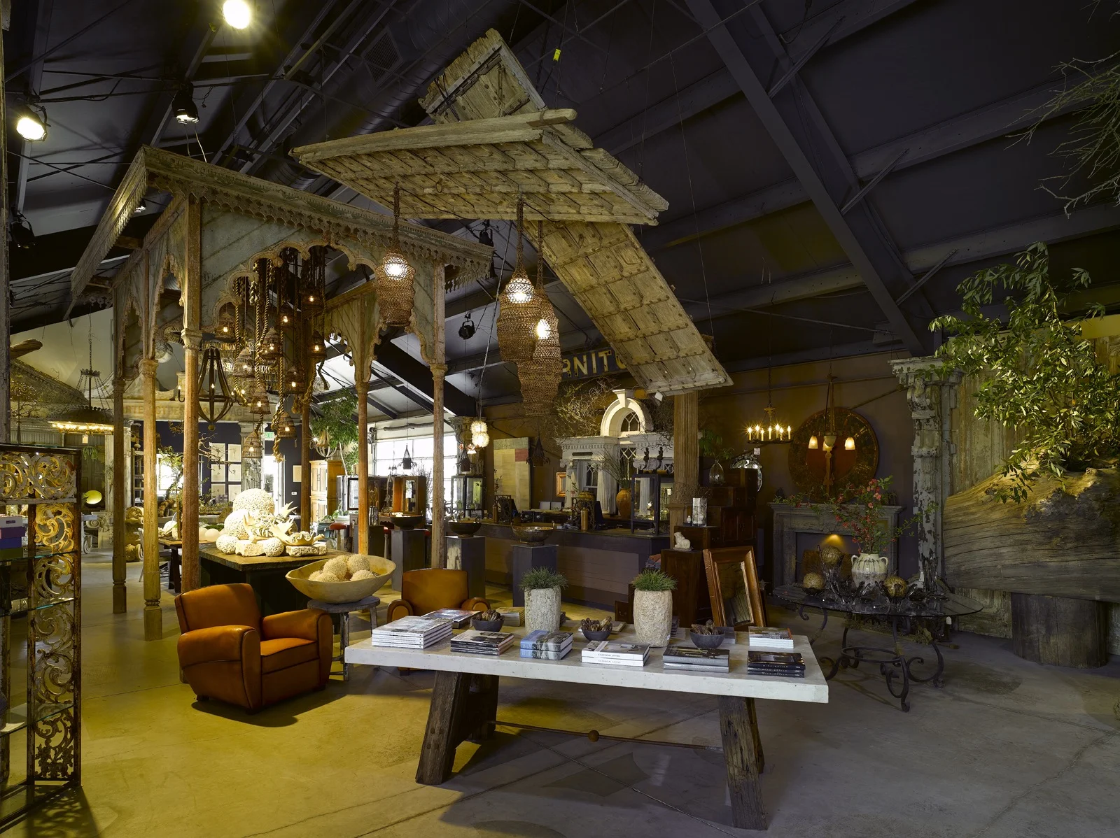 ArtifactsInterior08.jpg