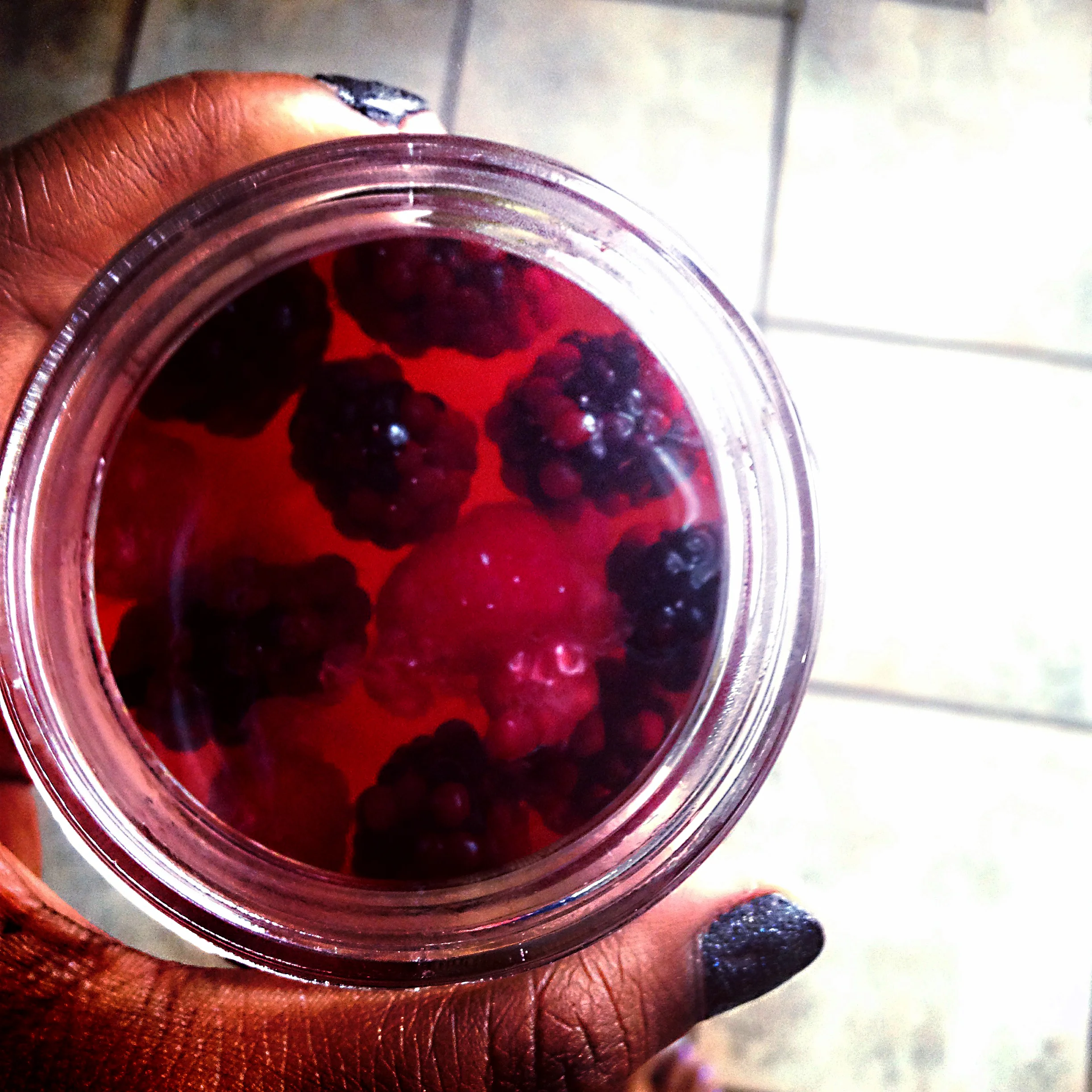 Kombucha with berries and fruit juice, photo by Urmila Ramakrishnan