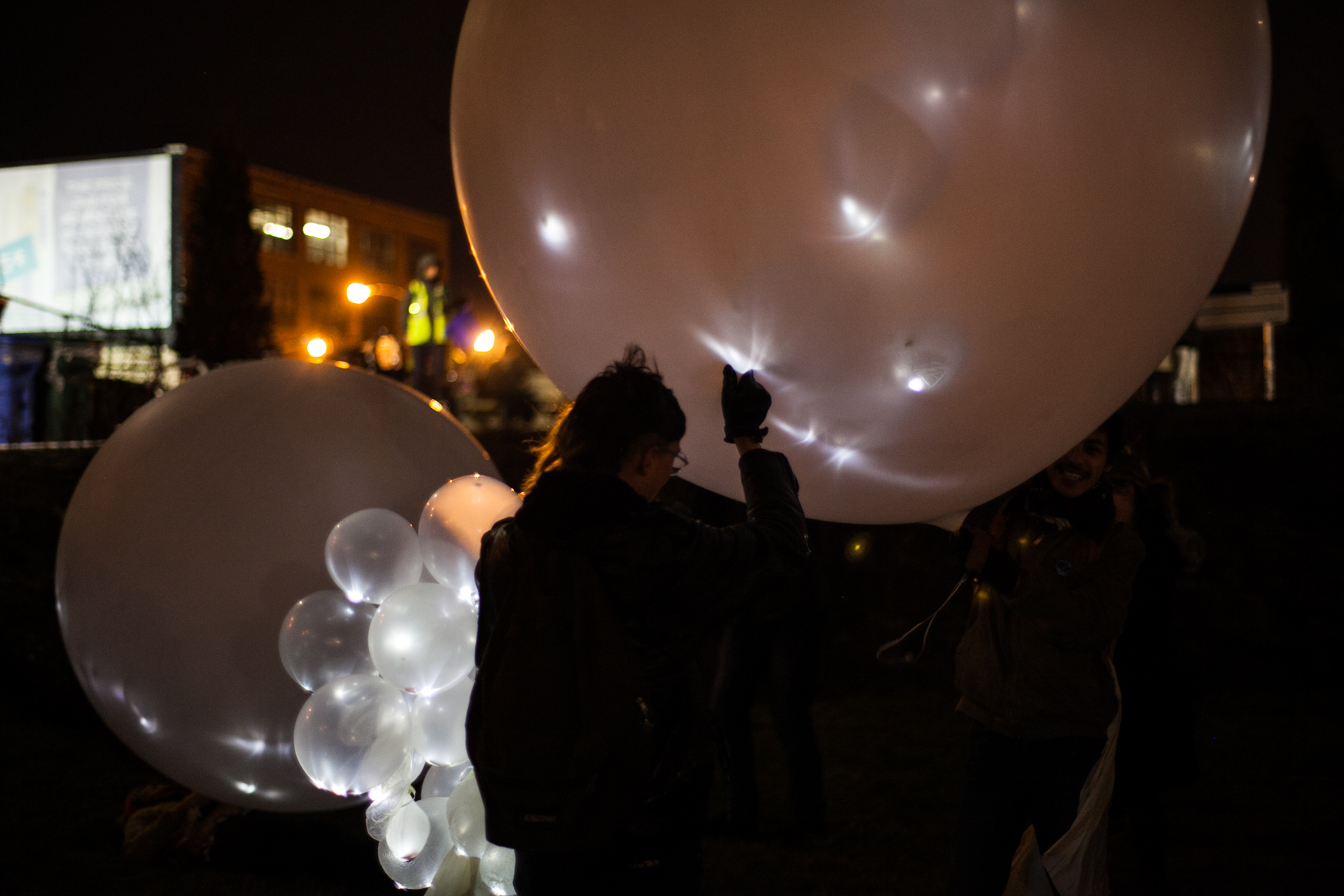 "Walk with Light" on the 606 - collaborative moving light drawings with illuminated balloons by FieldWork. Photos courtesy of FieldWork.