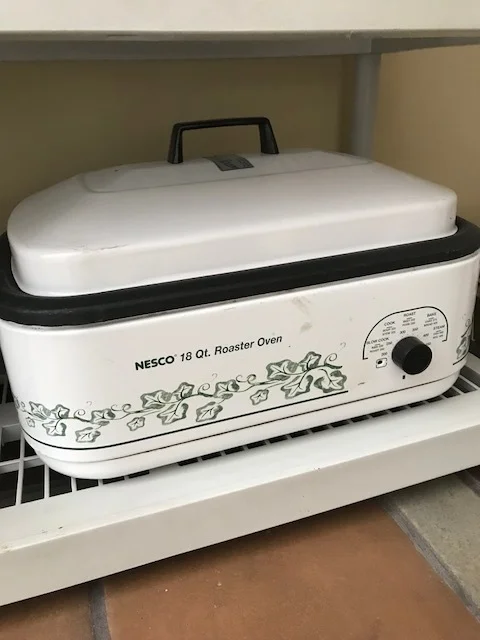 18 Qt. Electric Roaster