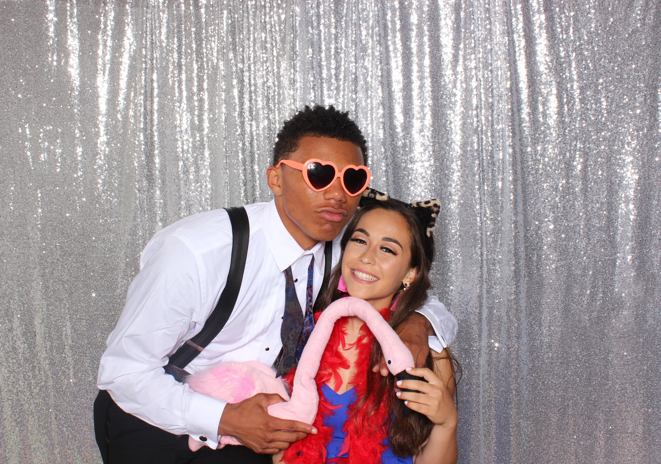 Prom photobooth image Merry Bee Photobooth Company Richmond, VA